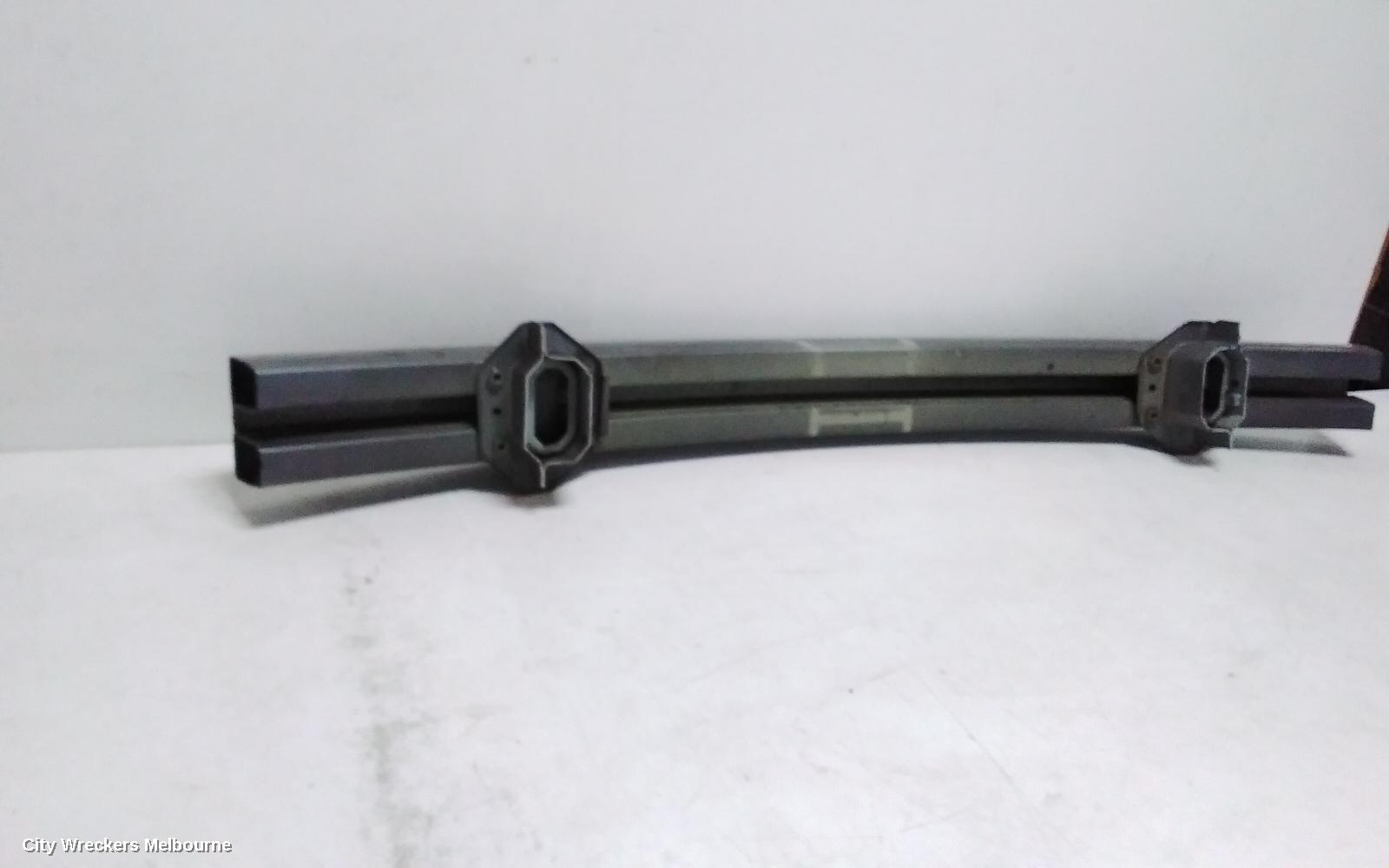 CHRYSLER 300C F/BAR REINFORC/BRACK, REINFORCEMENT, 11/2005 - 12/2011