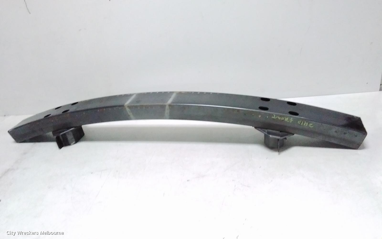 CHRYSLER 300C F/BAR REINFORC/BRACK, REINFORCEMENT, 11/2005 - 12/2011