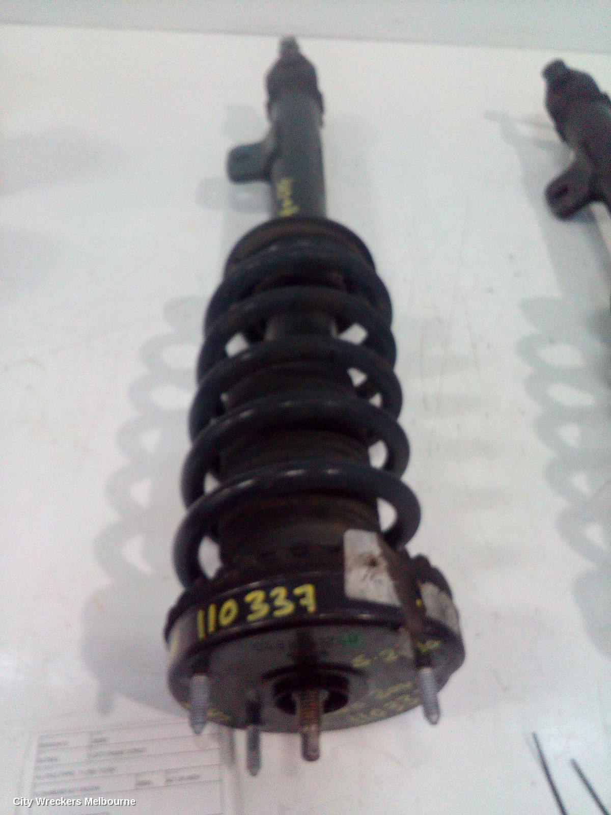 CHRYSLER 300C LEFT FRONT STRUT, V6 ENG TYPE, 11/2005 - 12/2009