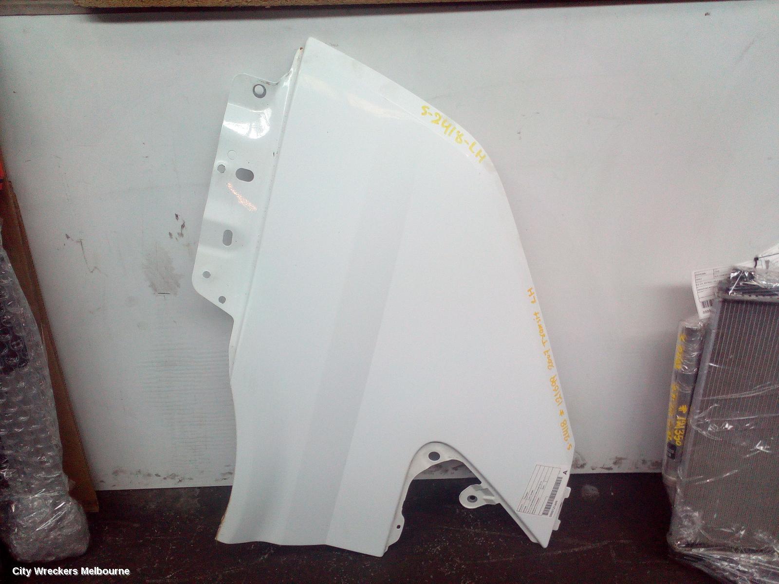 FORD TRANSIT LEFT GUARD, VM SI-II, NON REPEATER TYPE,09/2006 - 02/2014