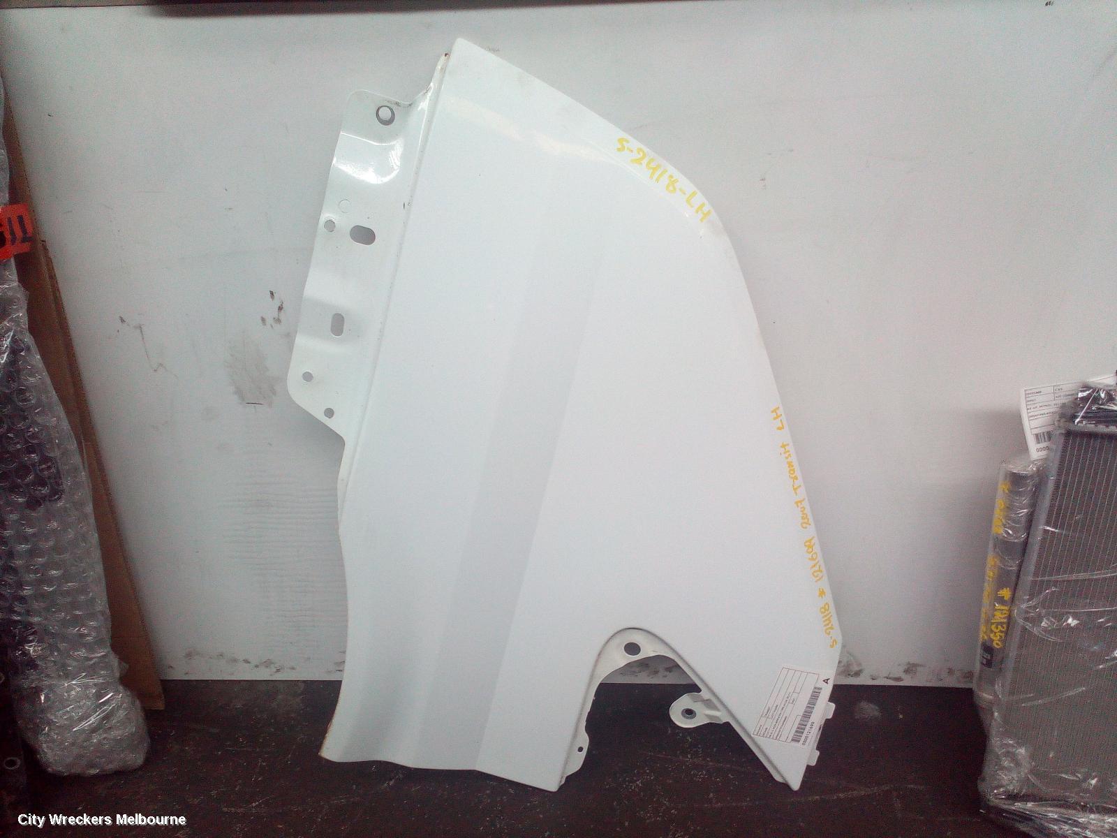 FORD TRANSIT LEFT GUARD, VM SI-II, NON REPEATER TYPE,09/2006 - 02/2014