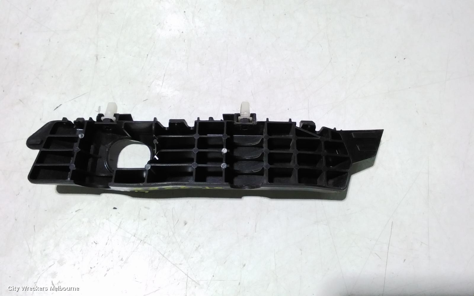 HYUNDAI I30, PD, HATCH, 03/2017 ONWARDS, LHF BAR SLIDER: 108881
