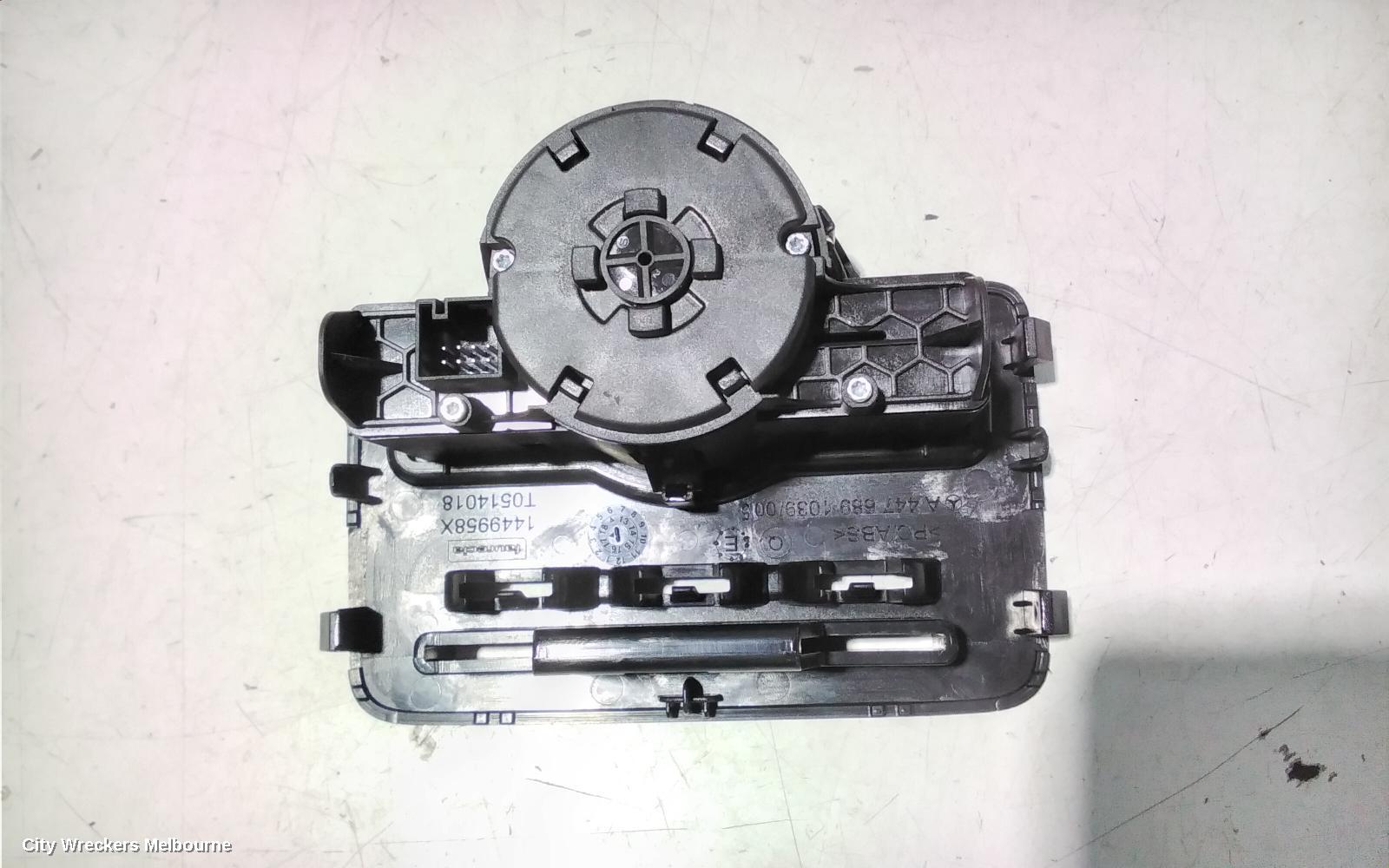 MERCEDES VITO COMBINATION SWITCH, 447, HEADLAMP SWITCH, 03/2015 ONWARDS