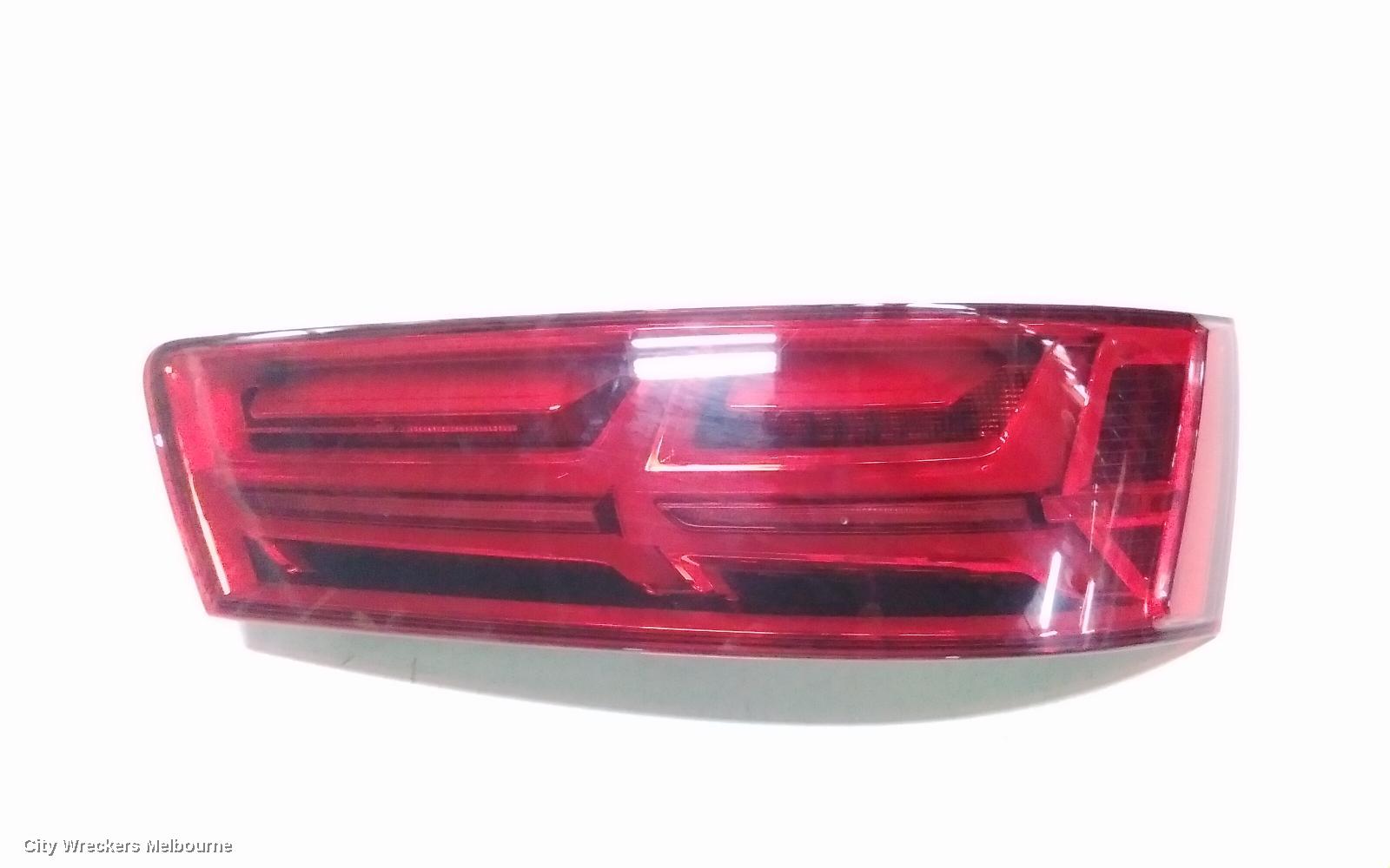 AUDI Q7 RIGHT TAILLIGHT, 4M, IN LIFTGATE, OPT 8SK 4PIN, 09/2015 - 03/2020
