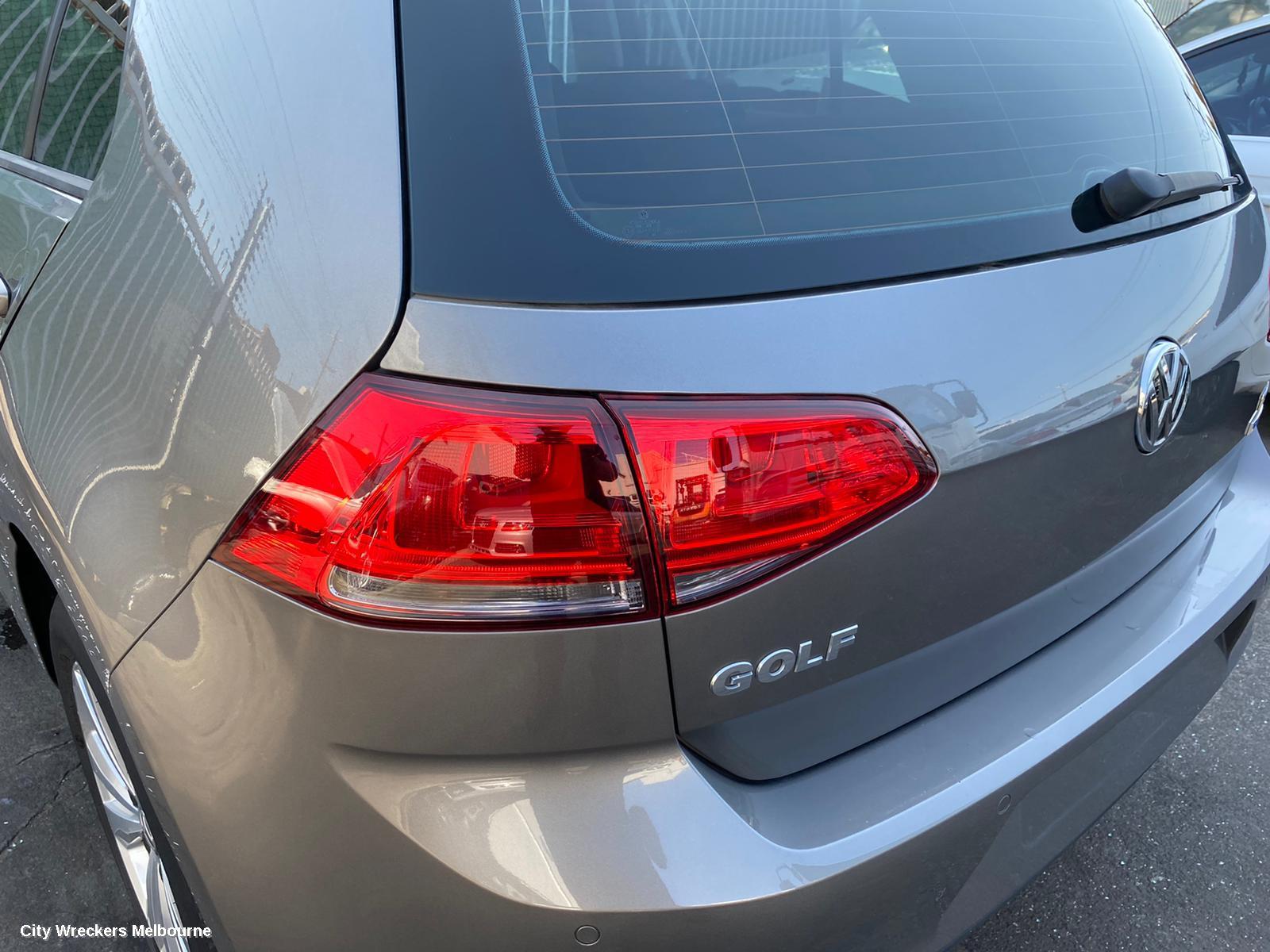 VOLKSWAGEN GOLF RIGHT TAILLIGHT, GEN 7, HATCH, 03/2013 - 03/2017