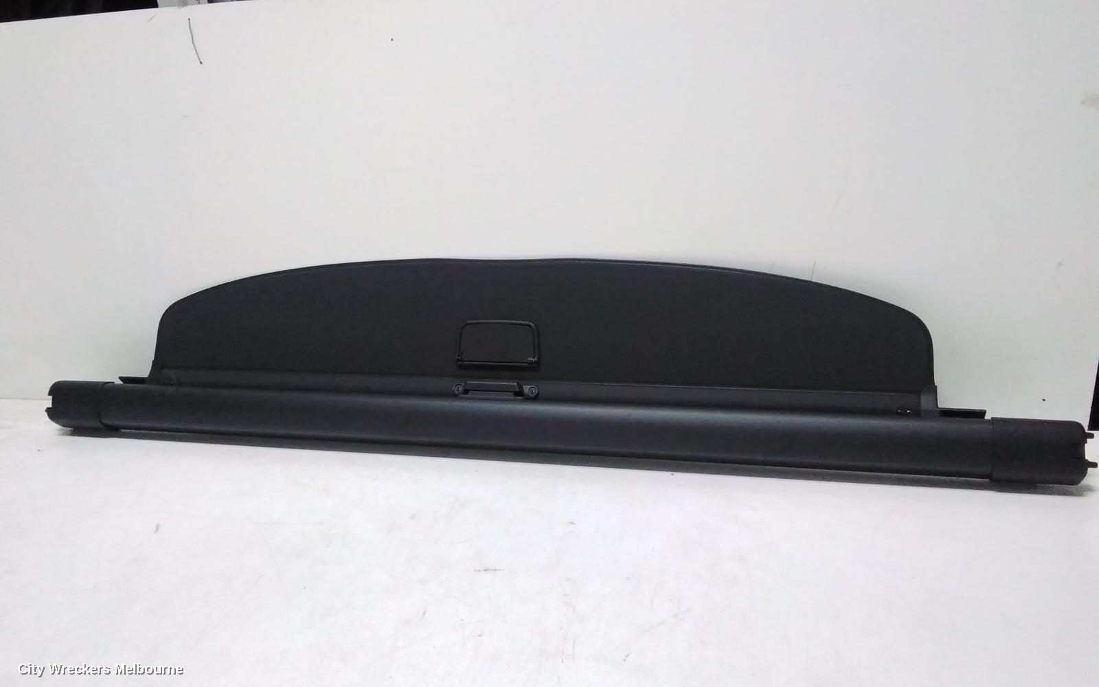 AUDI Q7 PARCEL SHELF CARGO BLIND, 4M, 07/2015 ONWARDS