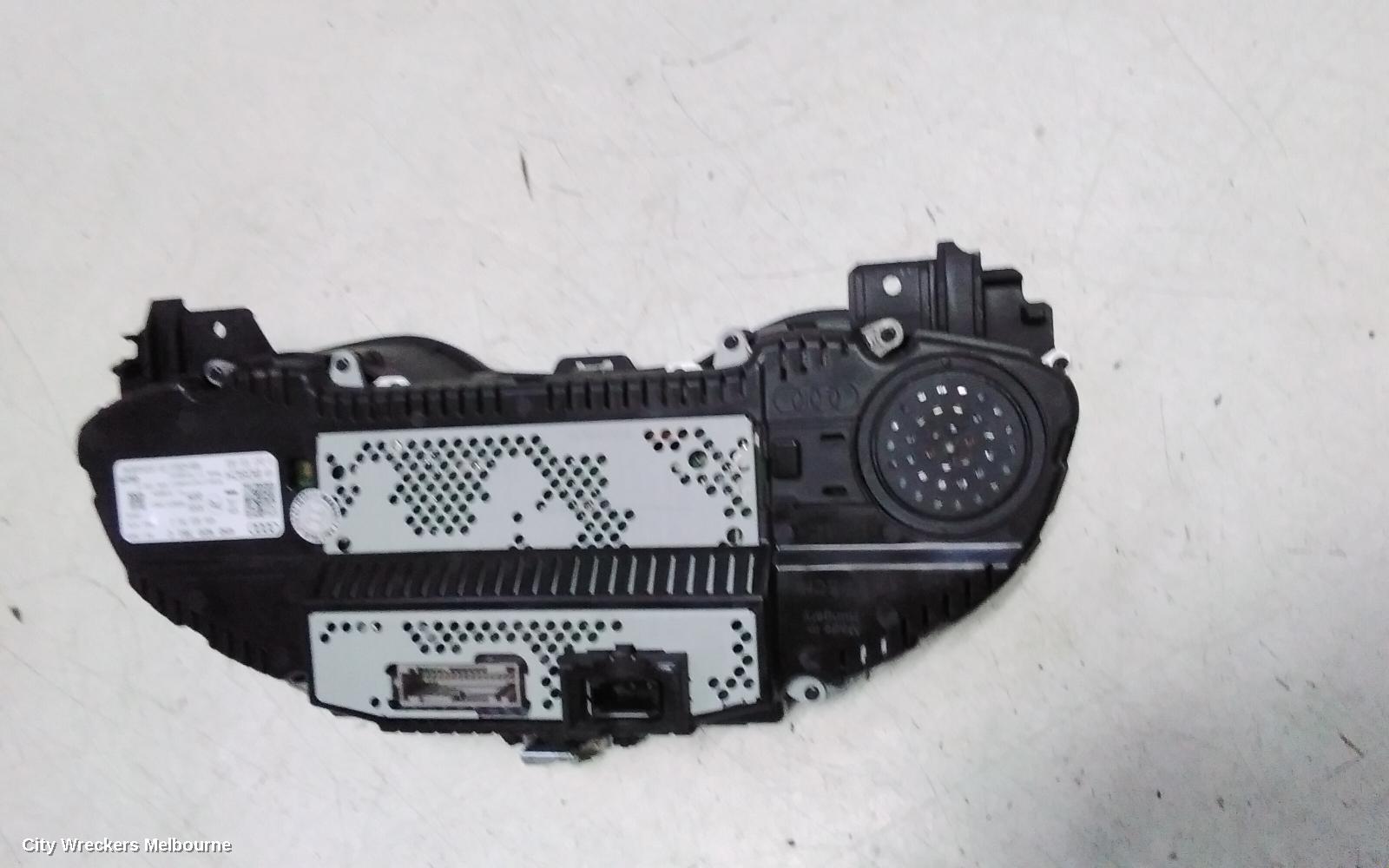 AUDI Q7 INSTRUMENT CLUSTER, INSTRUMENT CLUSTER, DIESEL, AUTO T/M, ANALOGUE TYPE, P/N 4M0920771, 4M, 09/2015 - 03/2020
