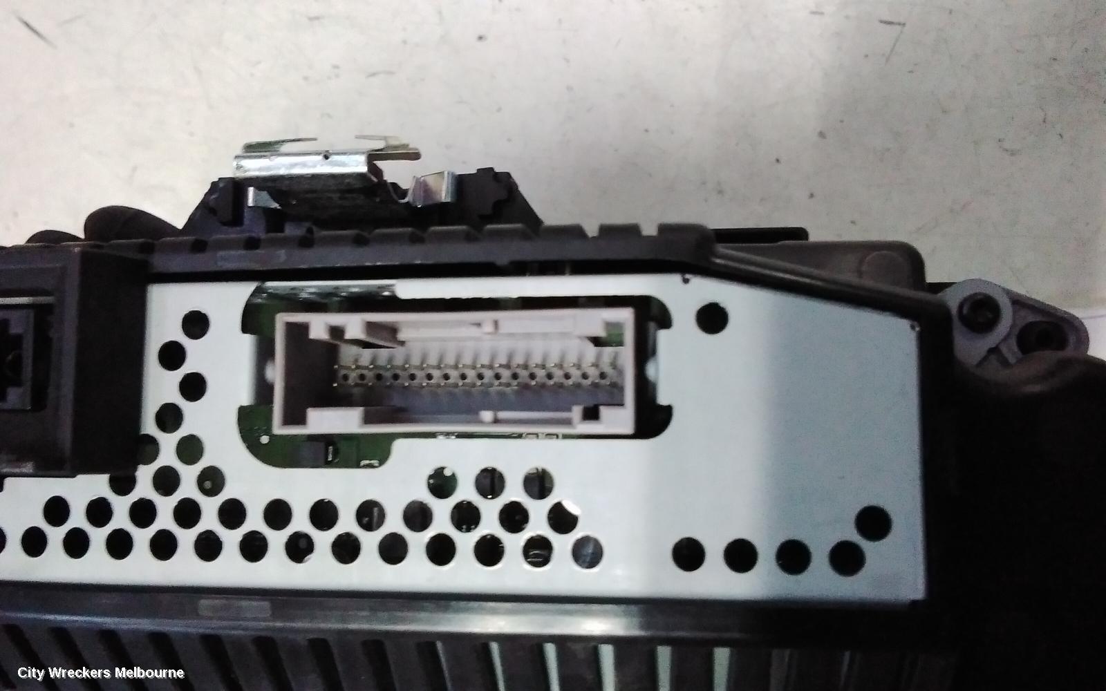 AUDI Q7 INSTRUMENT CLUSTER, INSTRUMENT CLUSTER, DIESEL, AUTO T/M, ANALOGUE TYPE, P/N 4M0920771, 4M, 09/2015 - 03/2020