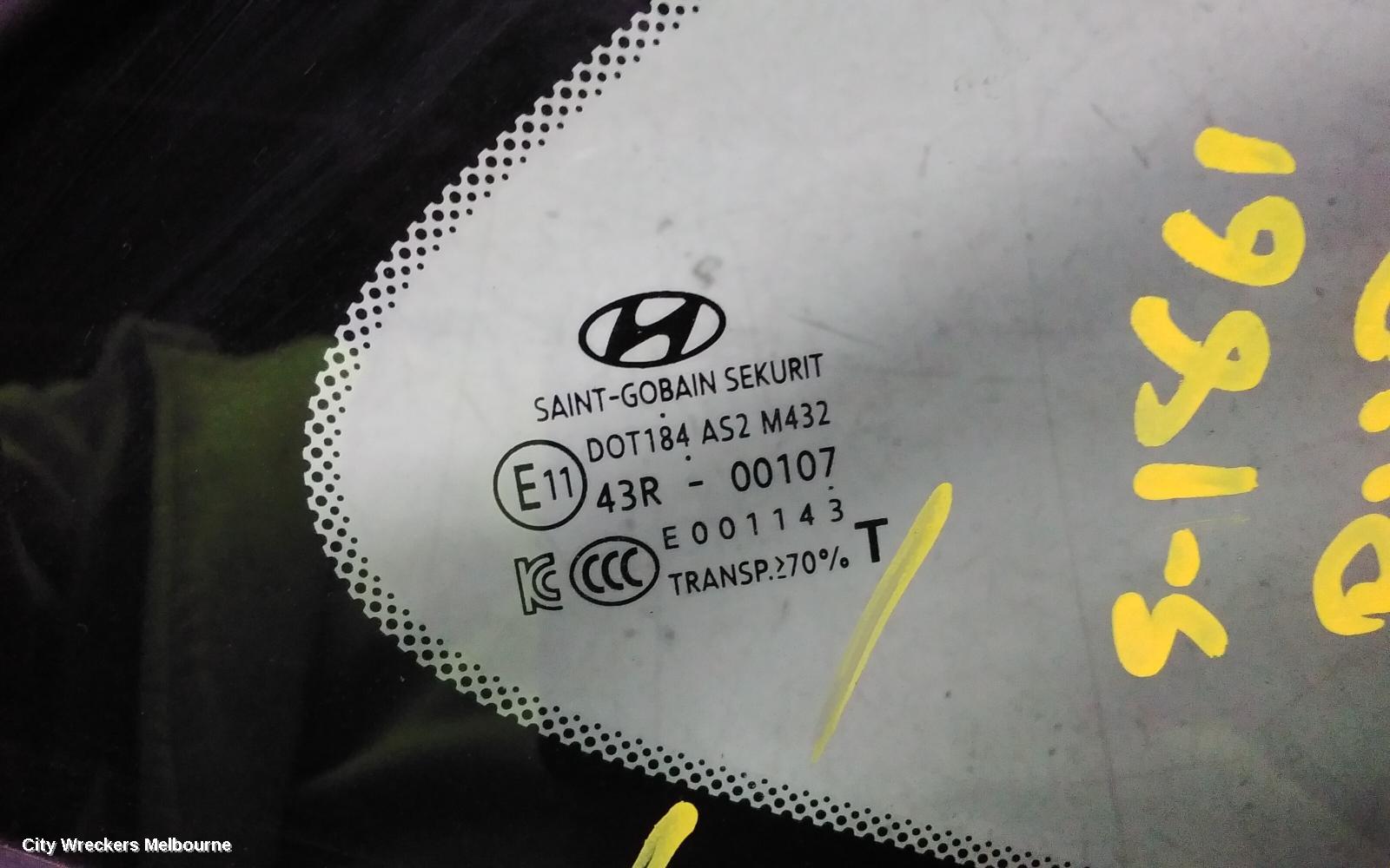 HYUNDAI TUCSON RIGHT REAR SIDE GLASS, TL, BLACK TRIM TYPE, 07/2015 - 01/2021