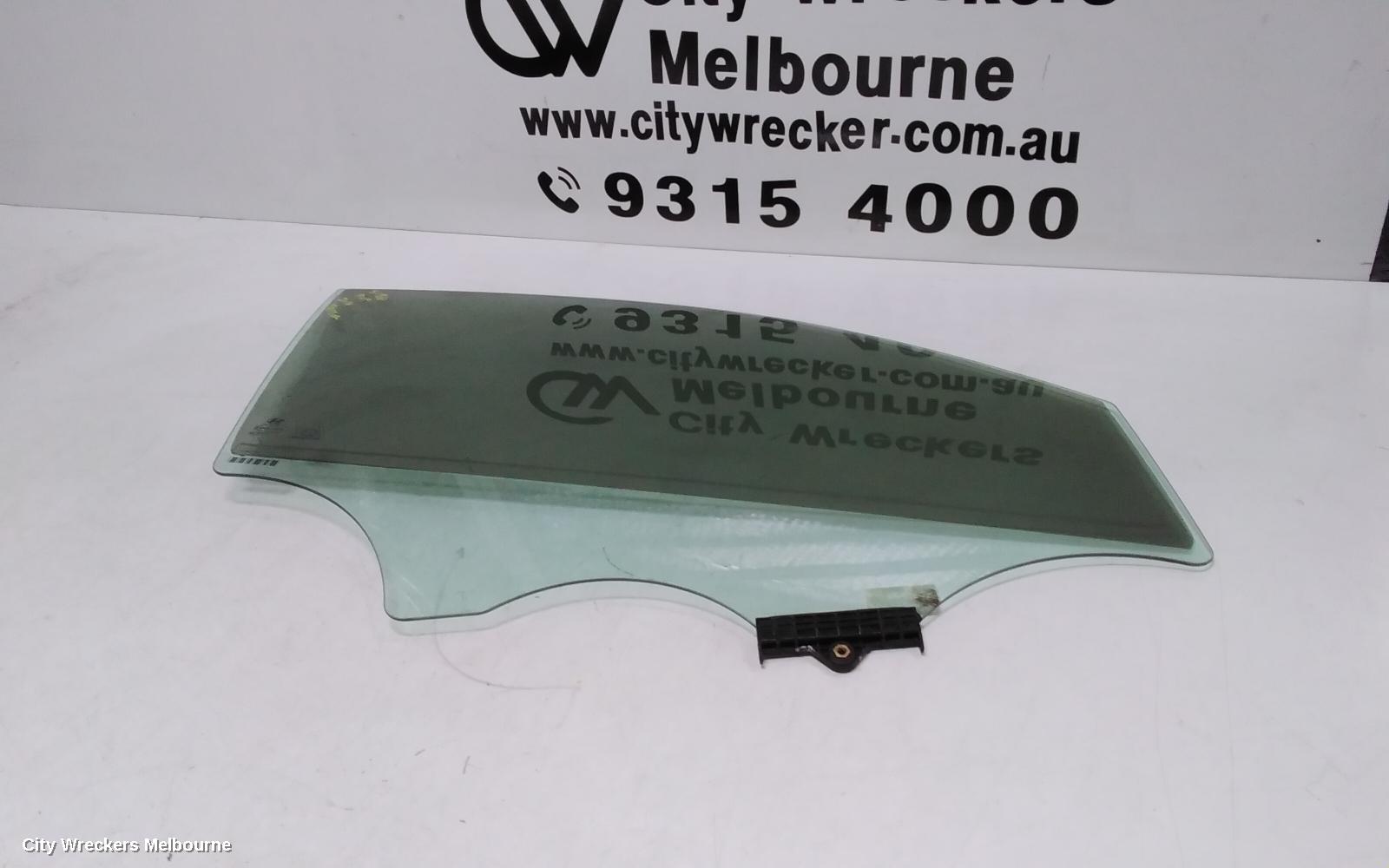 HYUNDAI TUCSON RIGHT FRONT DOOR WINDOW, TL, 07/2015 - 01/2021