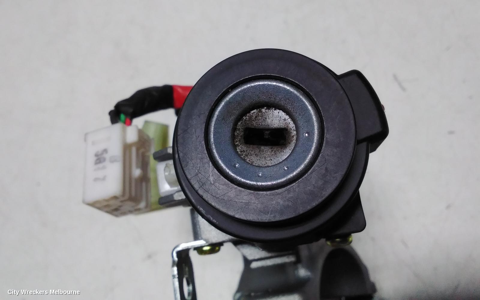 HYUNDAI TUCSON IGNITION W/ KEY, TL, 06/2015 - 01/2021