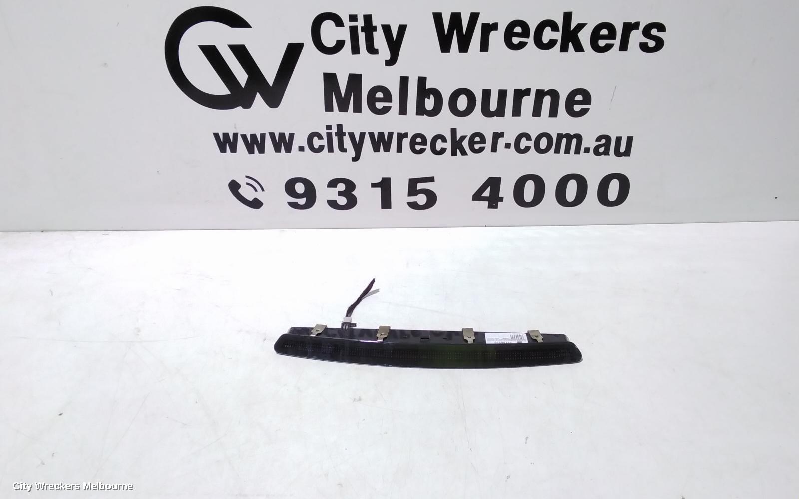 HOLDEN INSIGNIA REAR GARNISH, BOOTLID GARNISH (CENTRE), GA, 06/2015 - 01/2017