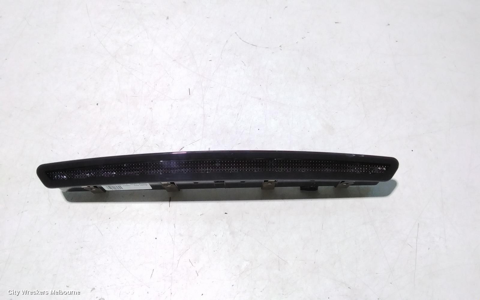 HOLDEN INSIGNIA REAR GARNISH, BOOTLID GARNISH (CENTRE), GA, 06/2015 - 01/2017
