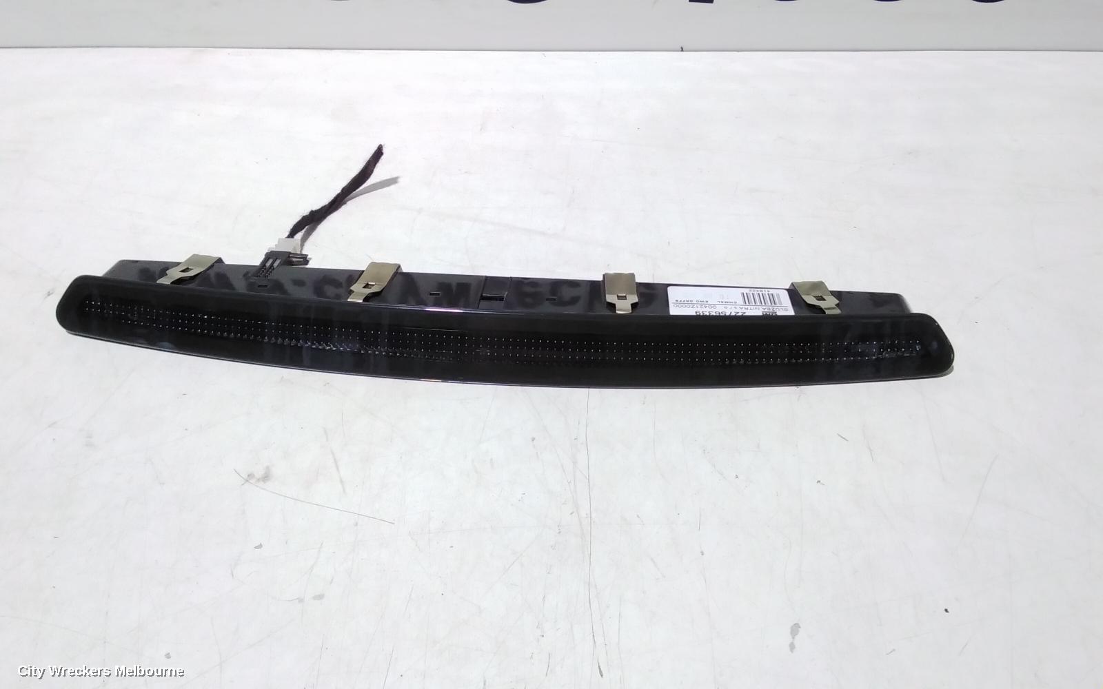 HOLDEN INSIGNIA REAR GARNISH, BOOTLID GARNISH (CENTRE), GA, 06/2015 - 01/2017