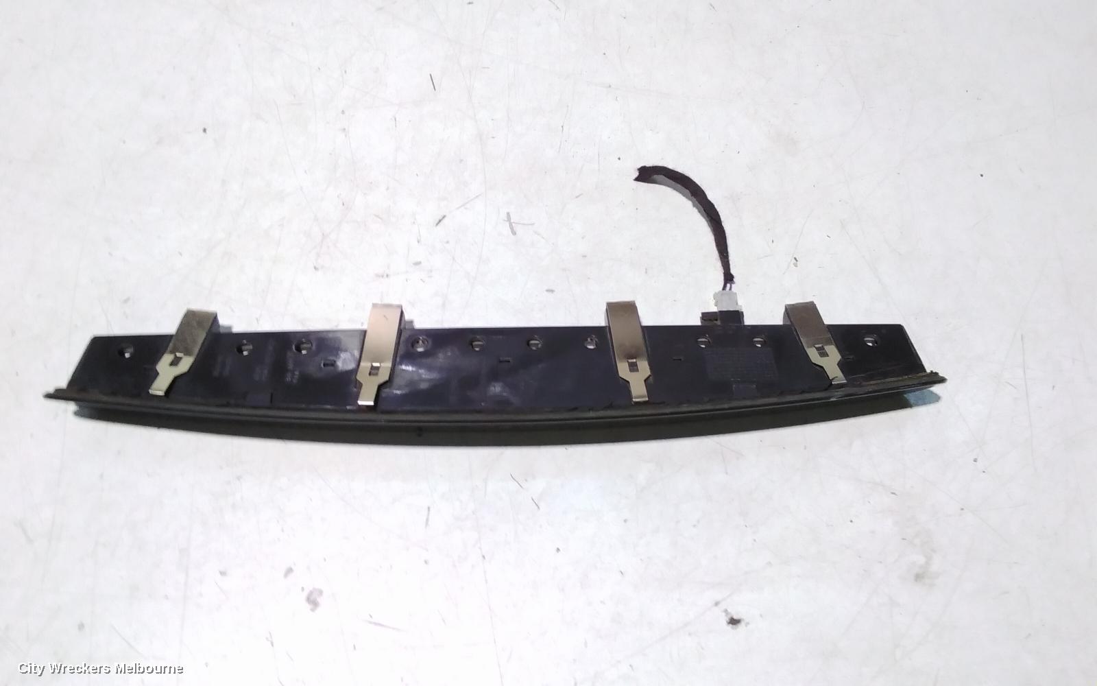 HOLDEN INSIGNIA REAR GARNISH, BOOTLID GARNISH (CENTRE), GA, 06/2015 - 01/2017