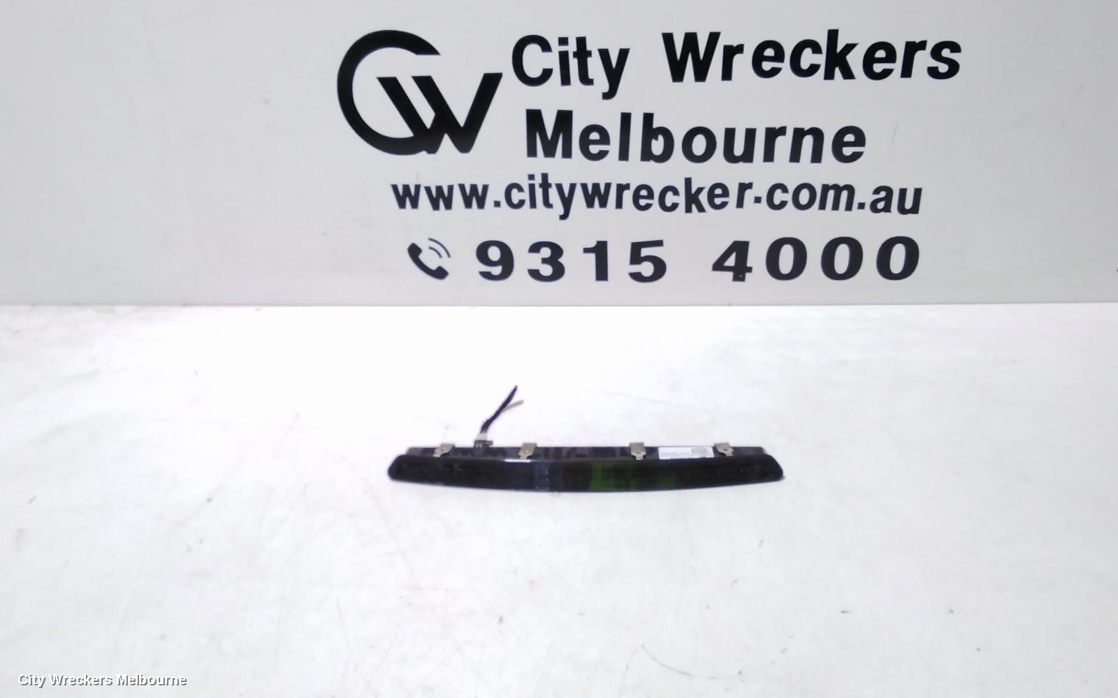 HOLDEN INSIGNIA REAR GARNISH, BOOTLID GARNISH (CENTRE), GA, 06/2015 - 01/2017