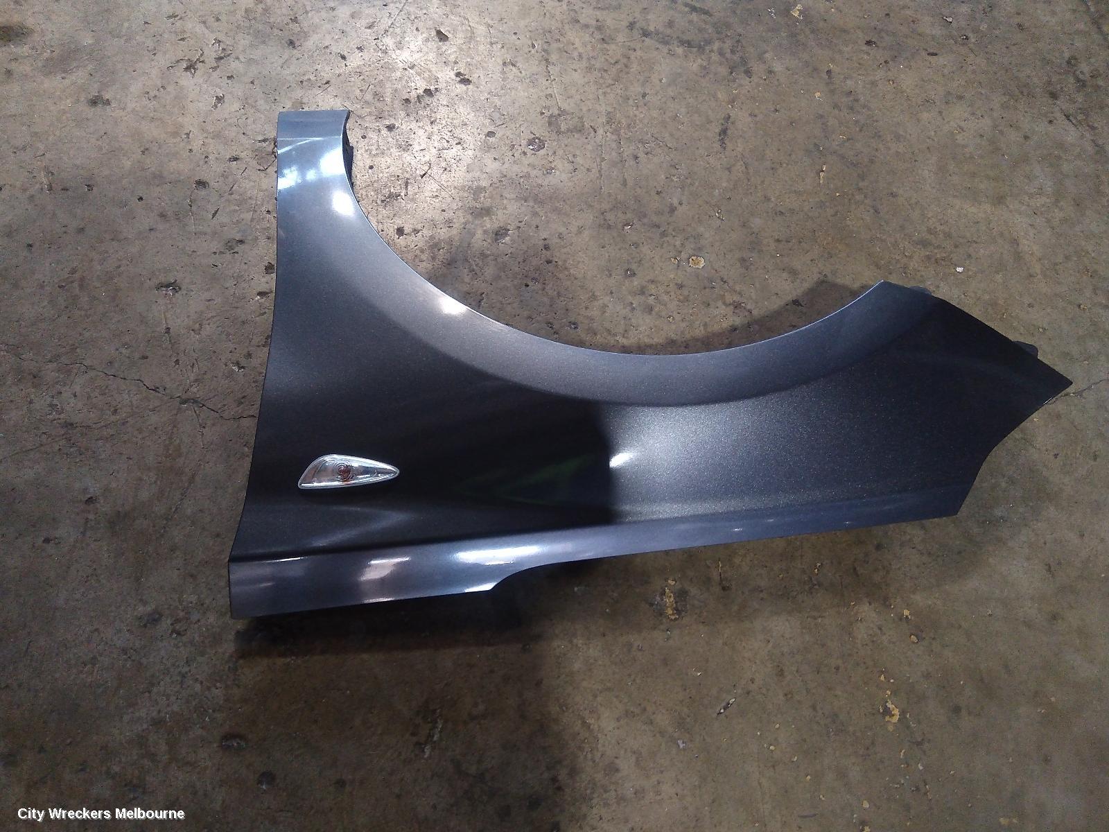 HYUNDAI I30 LEFT GUARD, PD, HATCH (S. KOREA VIN KMHH), W/ INDICATOR TYPE, 03/2017 - 12/2023