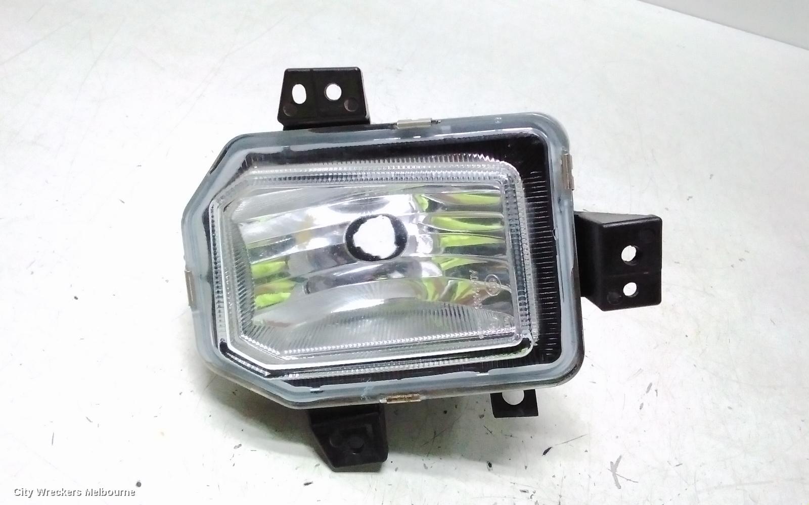 LDV T60 RIGHT INDICATOR/FOG/SIDE, BUMPER FOGLAMP, SK8C, 07/2017 - 08/2021