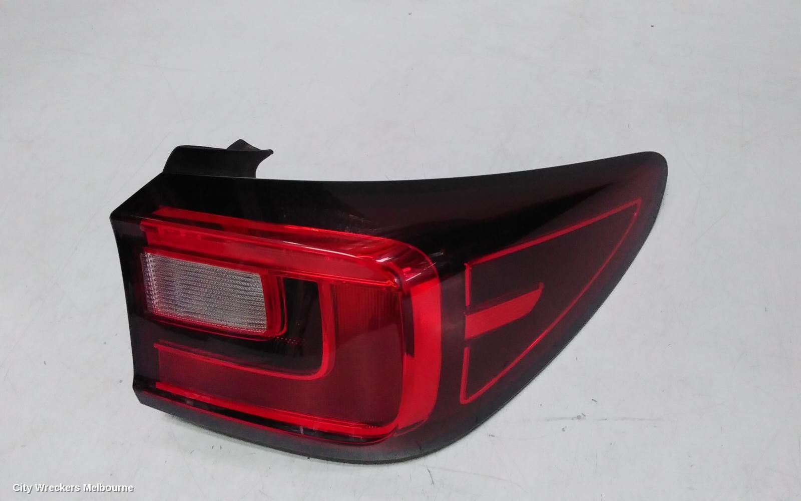 MG ZS RIGHT TAILLIGHT, IN BODY, AZS1, ZS TYPE, 09/2017 ONWARDS
