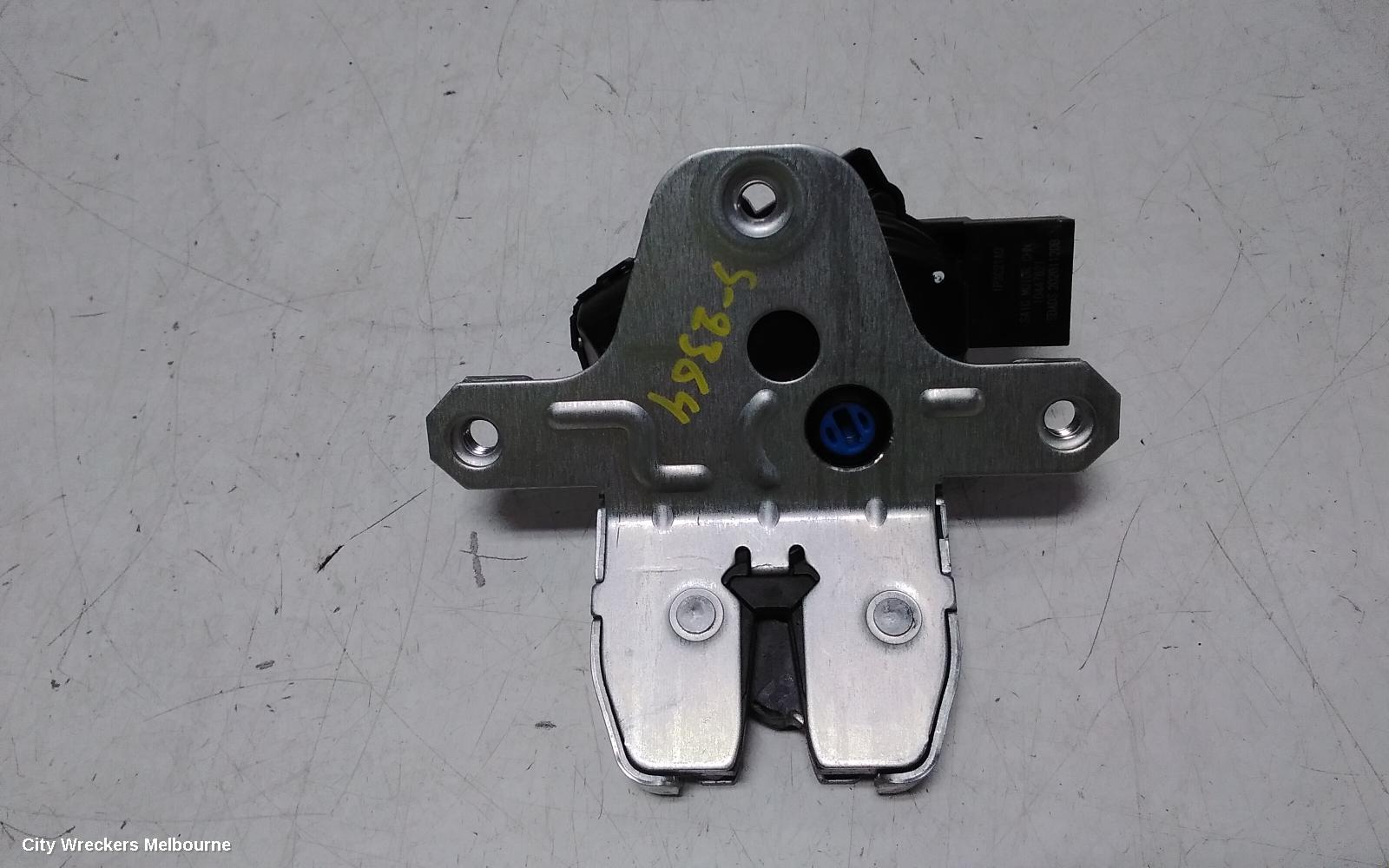 MG HS DOOR/BOOT/GATE LOCK, TAILGATE LOCK, SAS23, 09/2019 ONWARDS