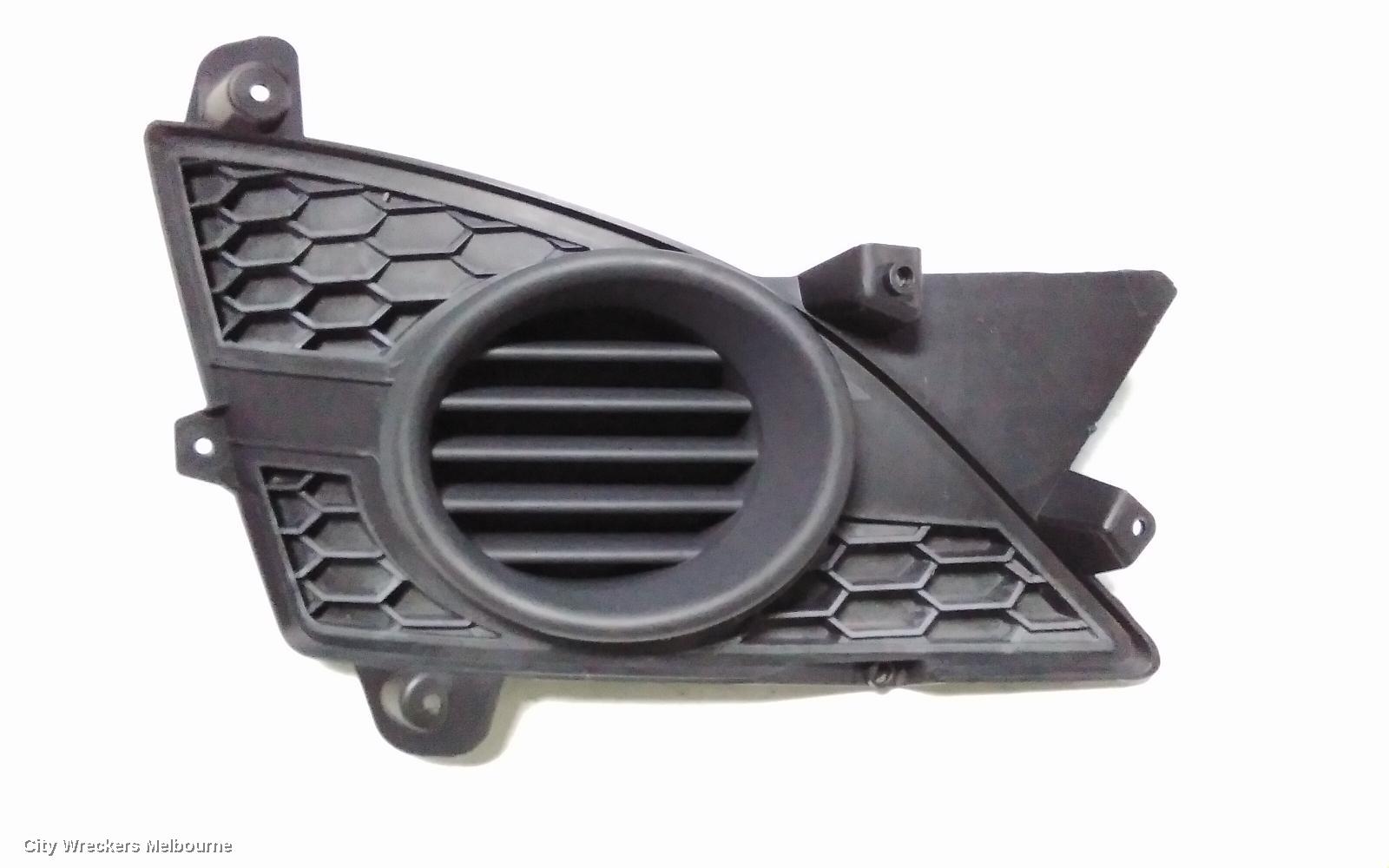 HOLDEN BARINA RIGHT INDICATOR/FOG/SIDE, FOGLAMP BLANKING PLATE, TK, 12/2005 - 09/2011
