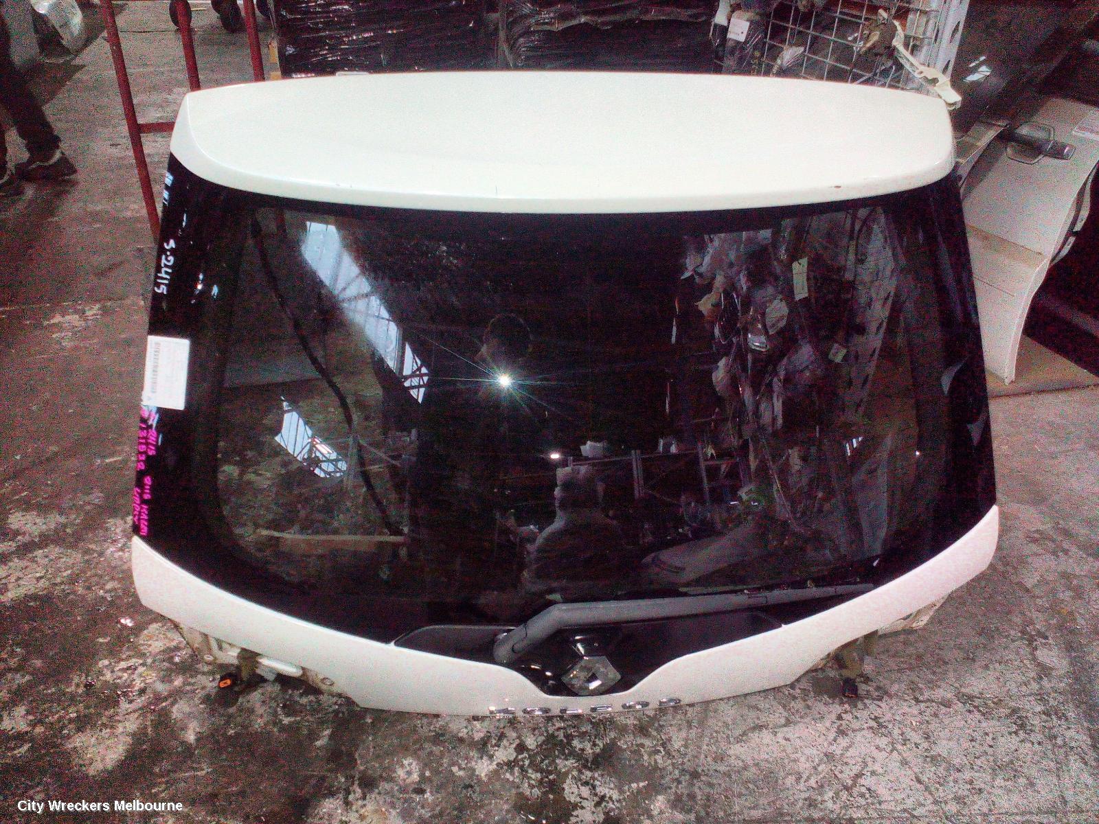 RENAULT KALEOS BOOTLID/TAILGATE, TAILGATE (UPPER), H45, SPOILERED TYPE, W/ CAMERA, 09/2008 - 04/2016