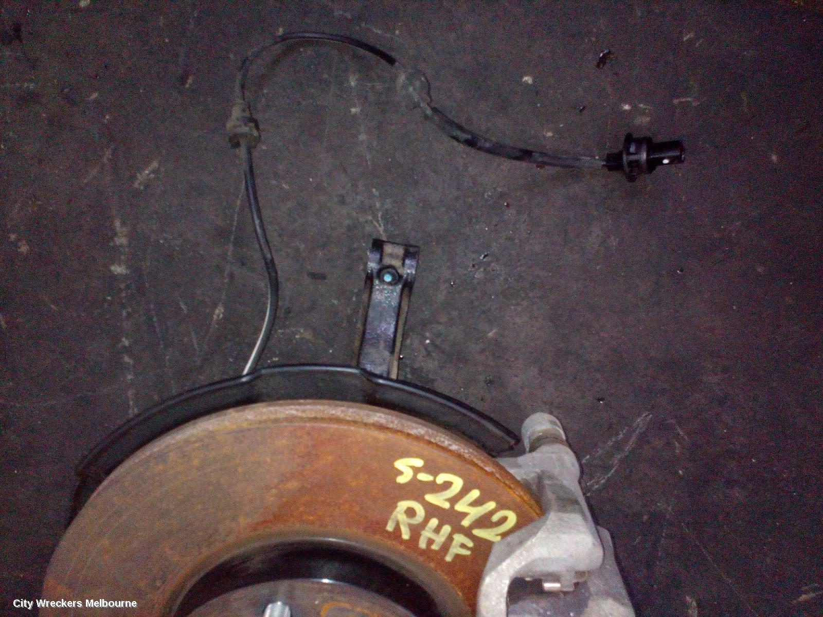 HONDA HRV RIGHT FRONT HUB ASSEMBLY, RV, 12/2021 ONWARDS