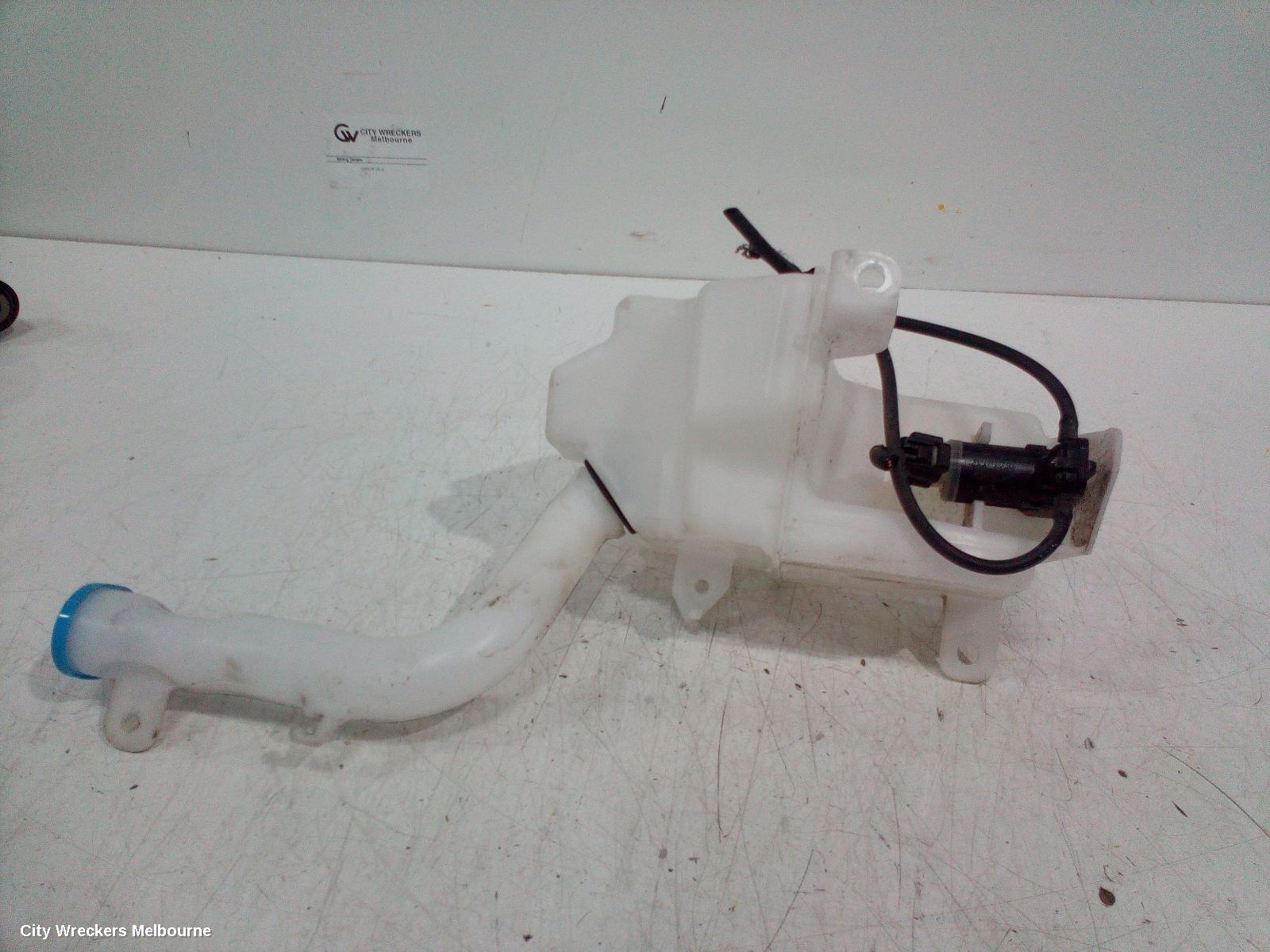 HONDA HRV WASHER BOTTLE, RV, 12/2021 ONWARDS