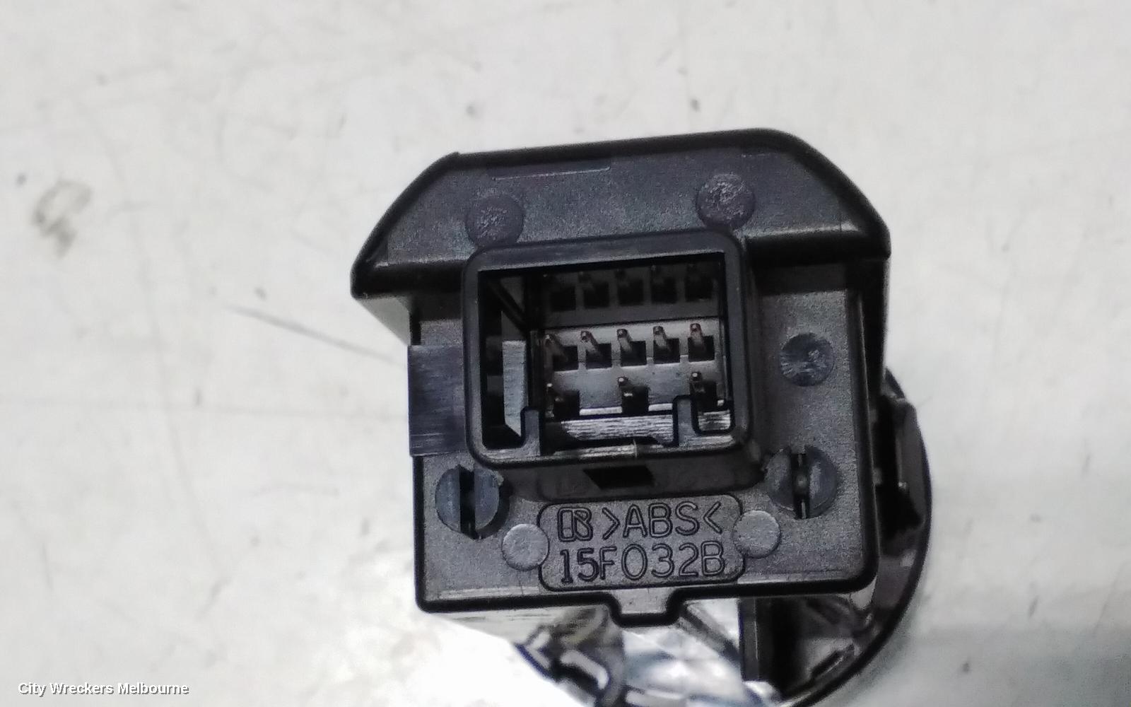 TOYOTA RAV4, XA40, 12/2012 - 12/2018, STAR STOP SWITCH: 109121