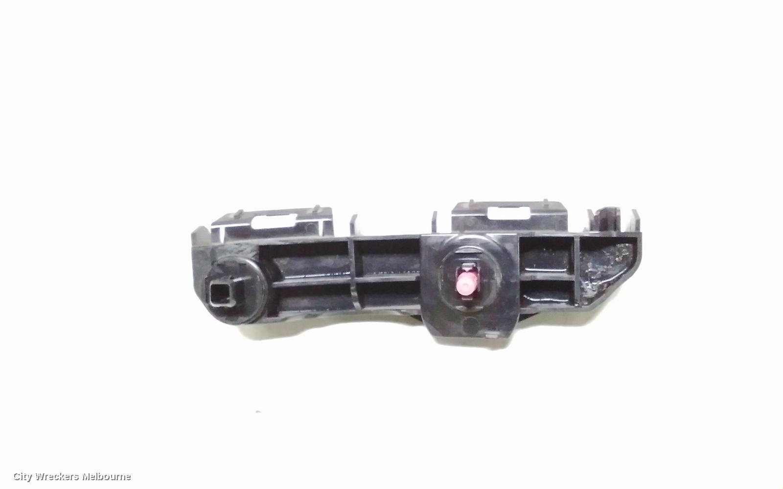 TOYOTA RAV4, XA40, 12/2012 - 12/2018, RHR BAR BRAKET: 109131
