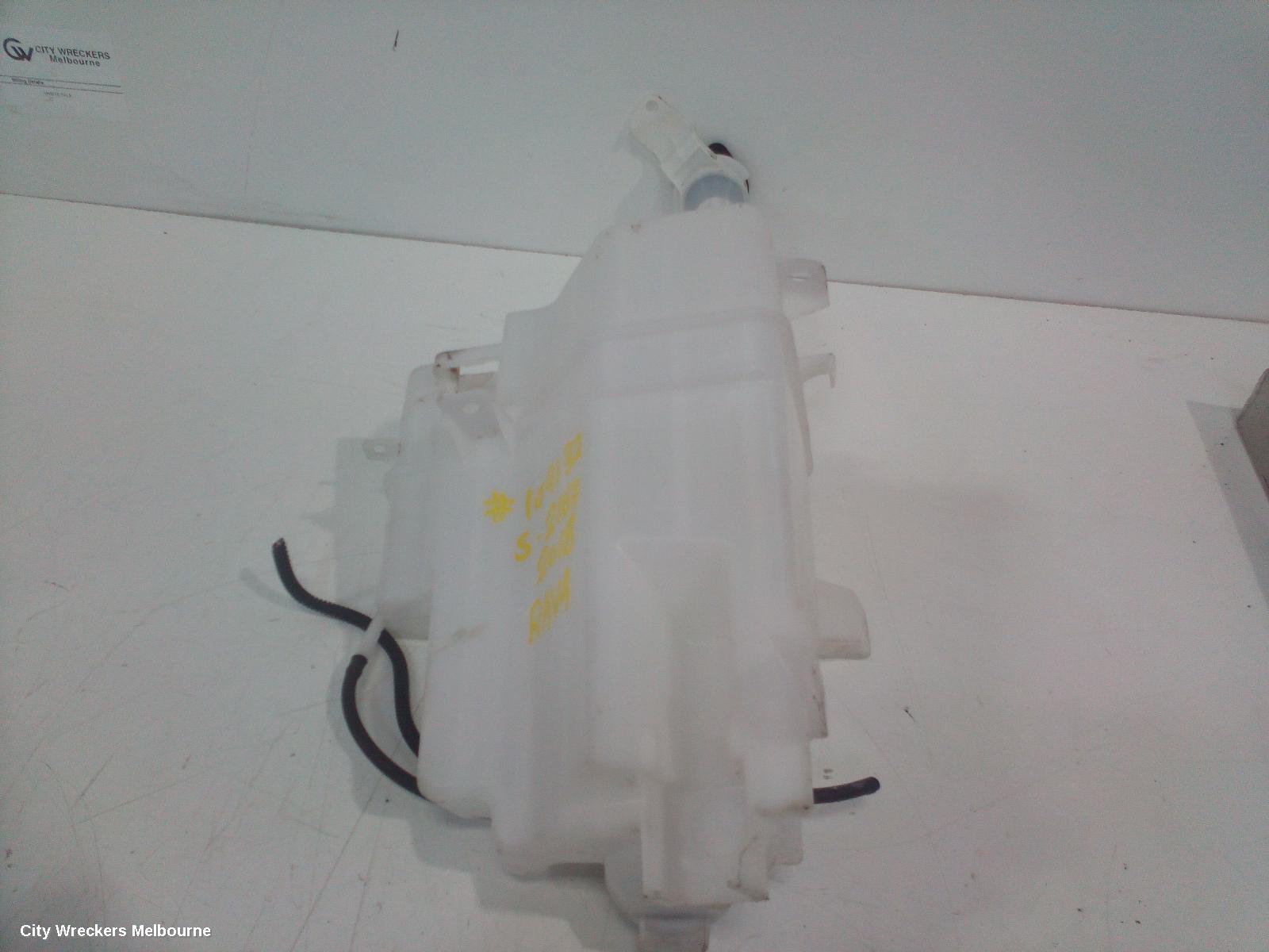 TOYOTA RAV4 WASHER BOTTLE, XA40, NON H/LAMP WASHER TYPE, 12/2012 - 11/2018
