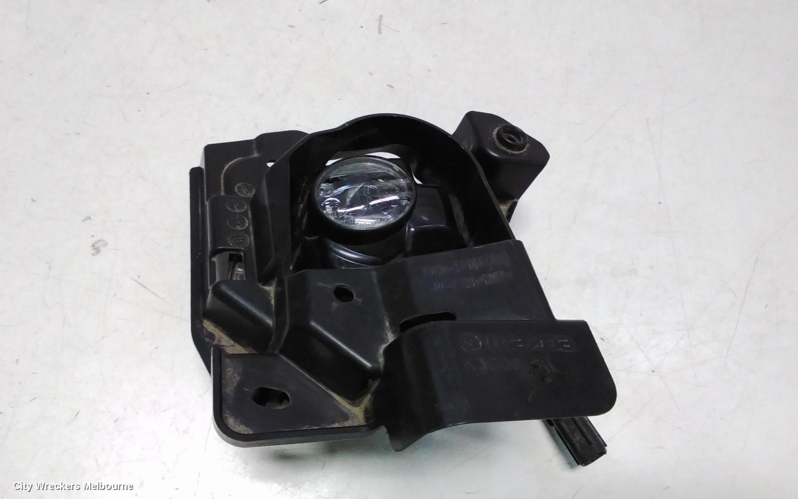 MAZDA CX5 RIGHT INDICATOR/FOG/SIDE, BUMPER FOGLAMP, KE, LED TYPE, 01/2015 - 12/2016