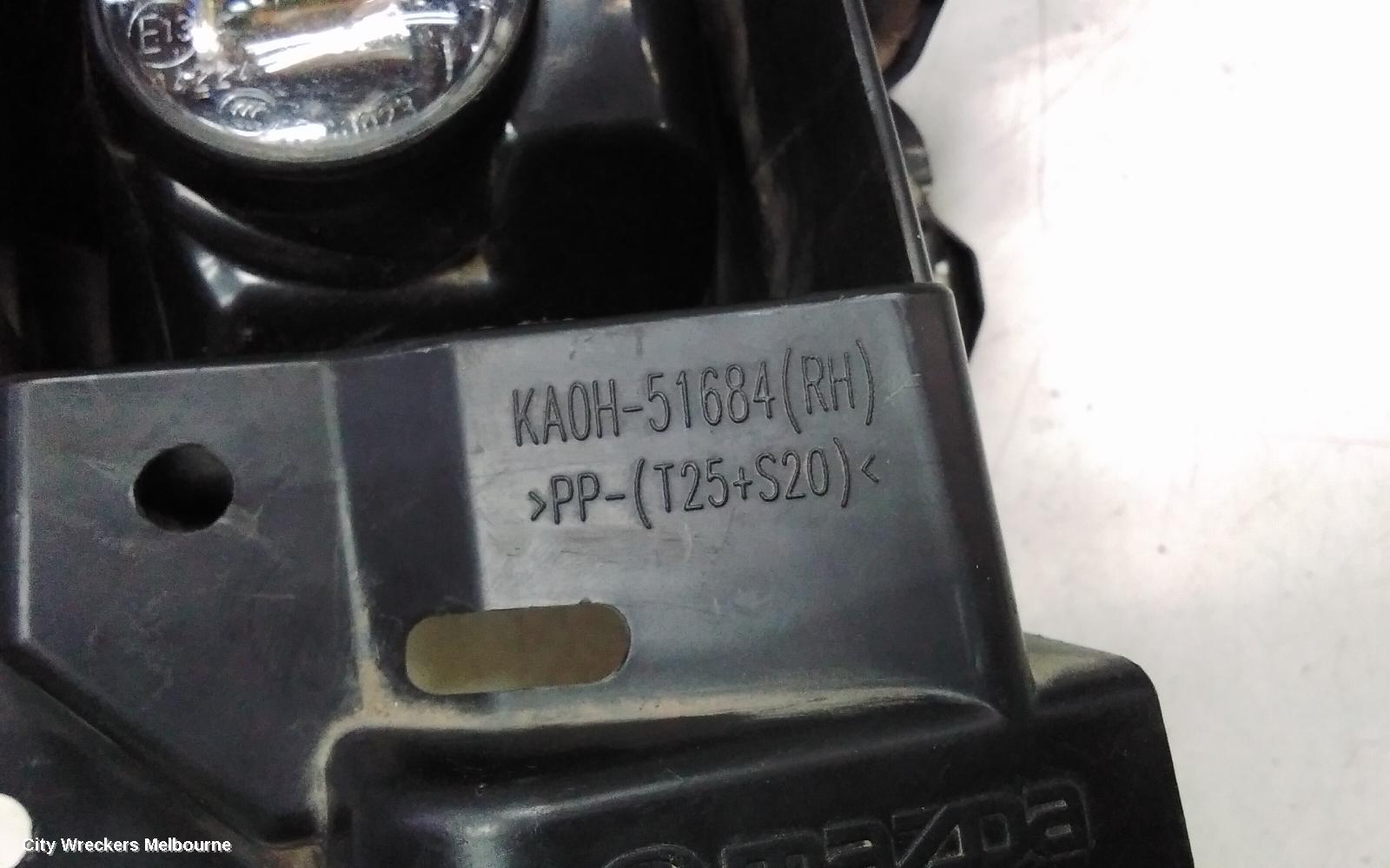 MAZDA CX5 RIGHT INDICATOR/FOG/SIDE, BUMPER FOGLAMP, KE, LED TYPE, 01/2015 - 12/2016