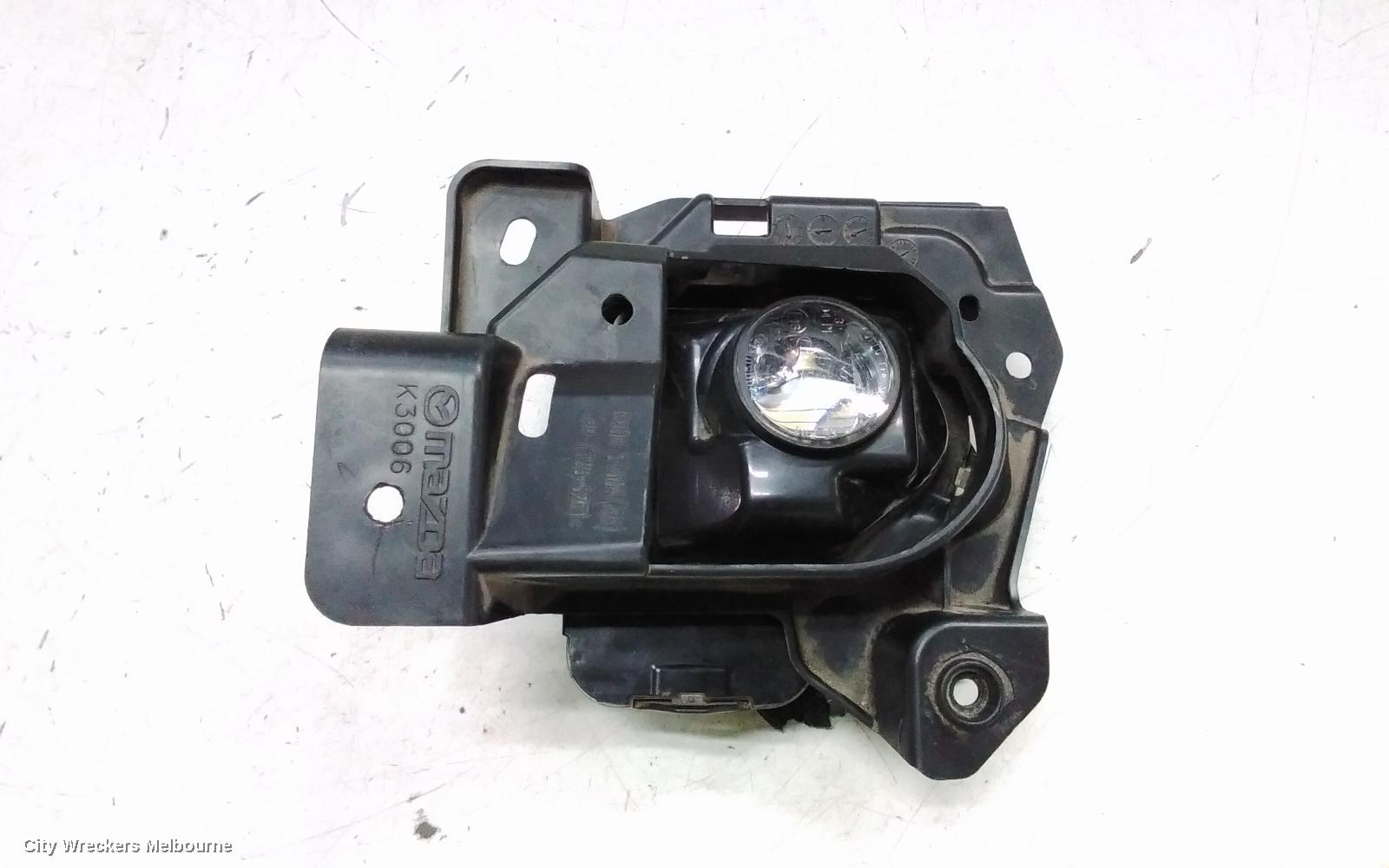 MAZDA CX5 RIGHT INDICATOR/FOG/SIDE, BUMPER FOGLAMP, KE, LED TYPE, 01/2015 - 12/2016