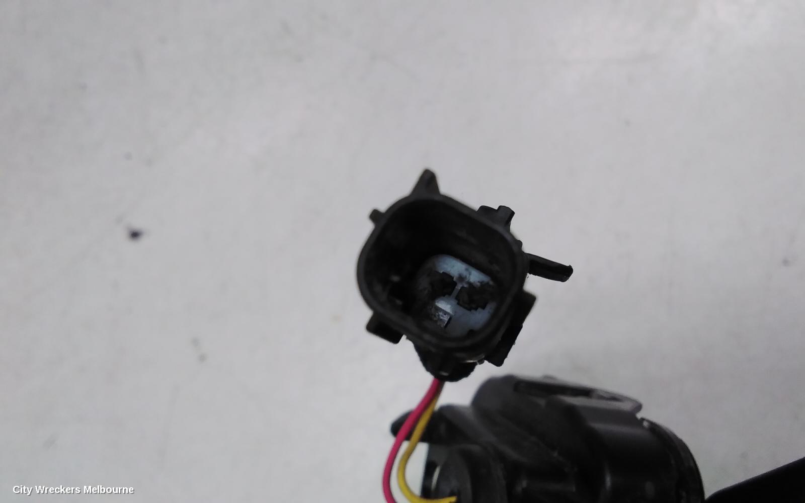 MAZDA CX5 RIGHT INDICATOR/FOG/SIDE, BUMPER FOGLAMP, KE, LED TYPE, 01/2015 - 12/2016