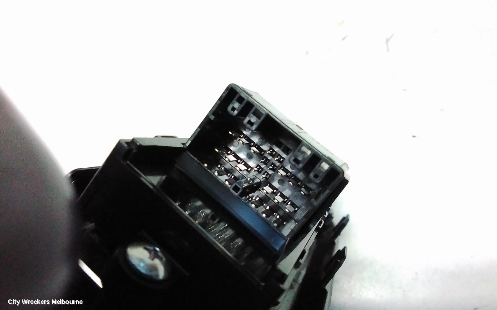 SUZUKI SWIFT PWR DR WIND SWITCH, RH FRONT (MASTER SWITCH), FZ, 18 PIN TYPE, 08/2010 - 03/2017