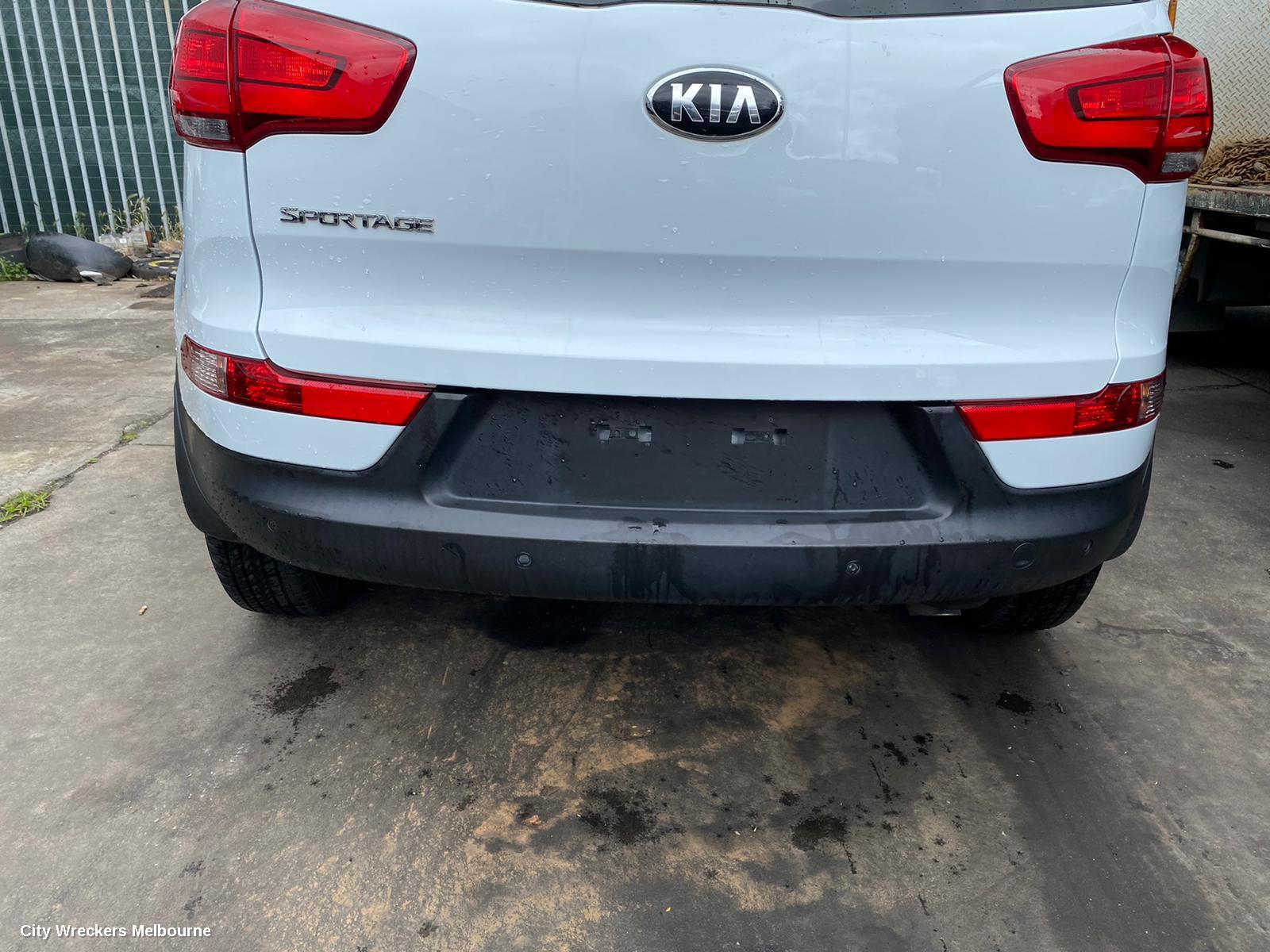 KIA SPORTAGE LEFT FRONT STRUT, SL, 06/2013 - 10/2015