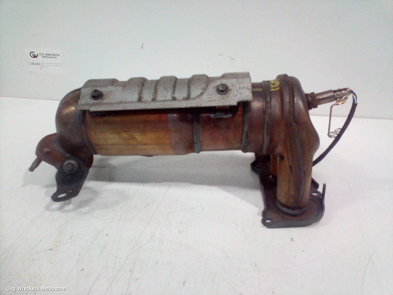TOYOTA CAMRY CATALYTIC CONVERTER, MANIFOLD-CAT TYPE, 2.4, PETROL, AHV40, HYBRID, 12/2009 - 11/2011