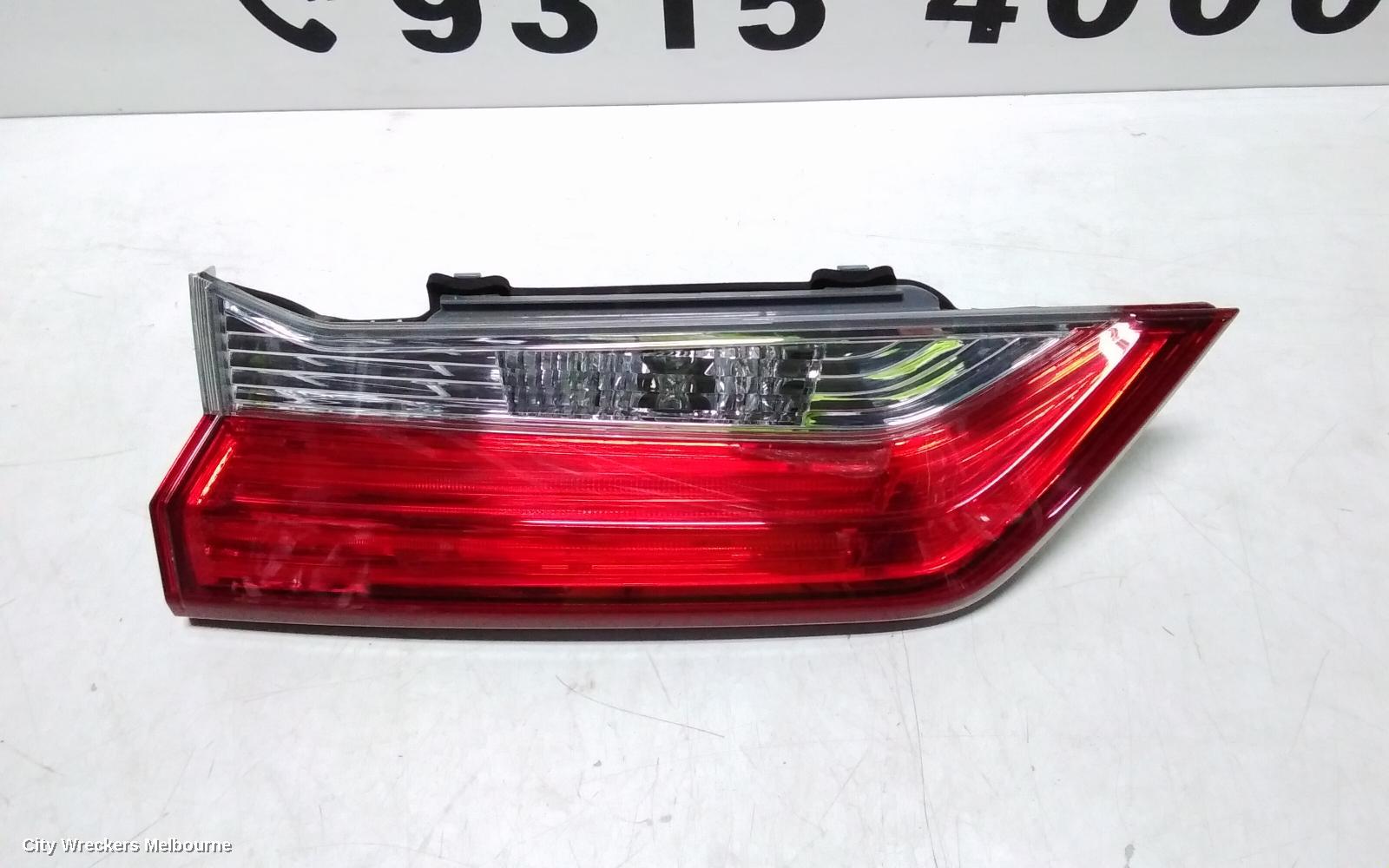 HONDA CRV REAR GARNISH, TAILGATE LAMP (LH SIDE), RW, 05/2017 - 06/2019