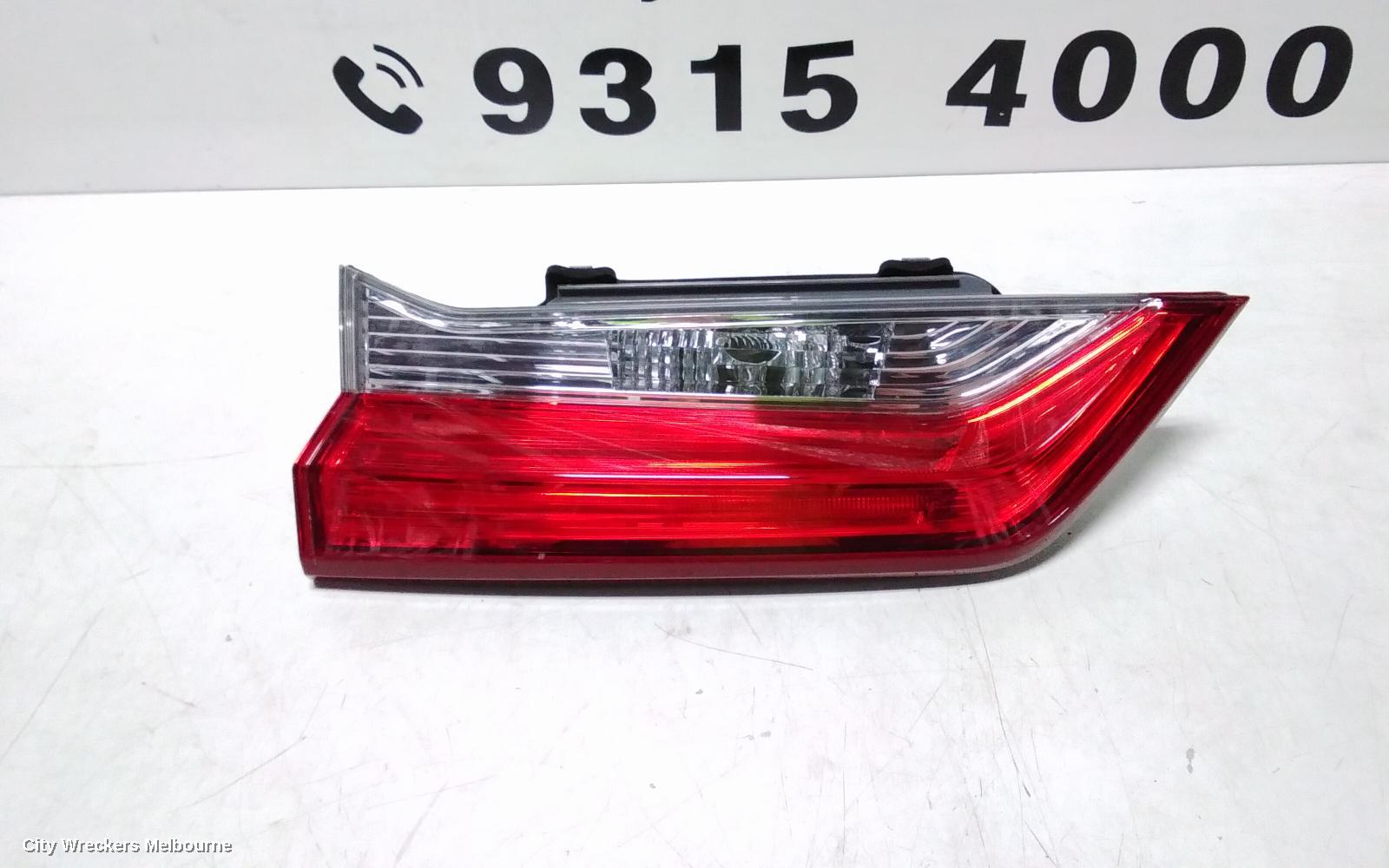HONDA CRV REAR GARNISH, TAILGATE LAMP (LH SIDE), RW, 05/2017 - 06/2019