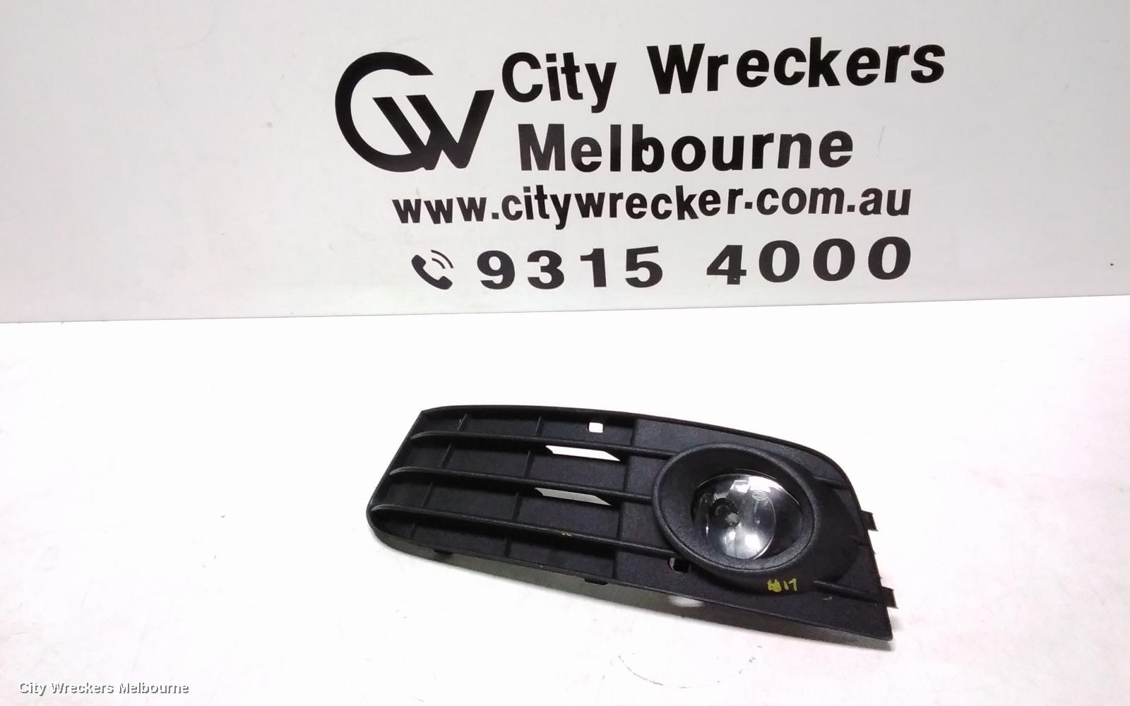 AUDI A4 LEFT INDICATOR/FOG/SIDE, BUMPER FOGLAMP, B8 8K, 02/2008 - 01/2012