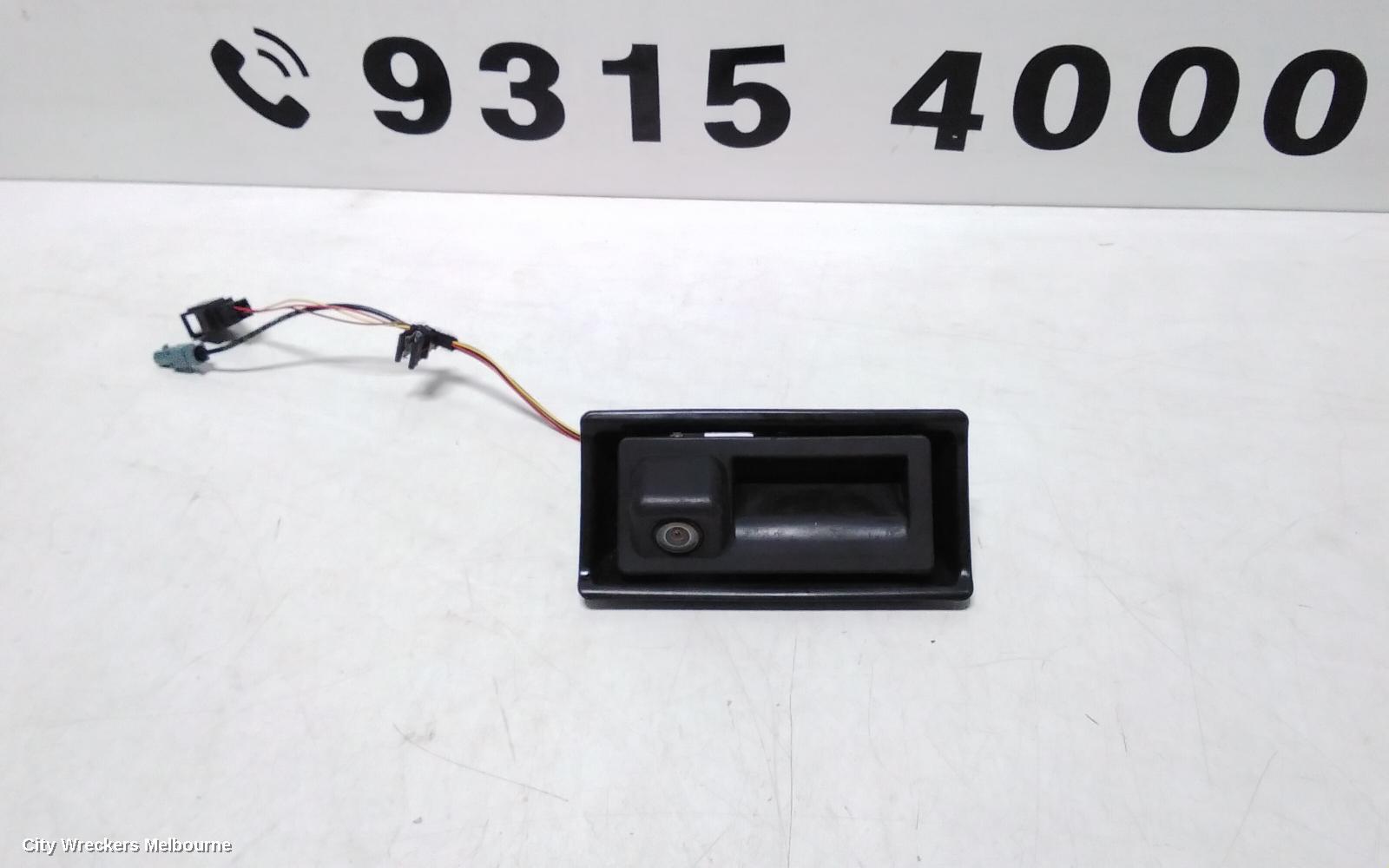 VOLKSWAGEN JETTA REVERSE CAMERA, REVERSE CAMERA (BOOTLID MOUNTED), W/ HANDLE TYPE, 1B, 02/2011 - 12/2017