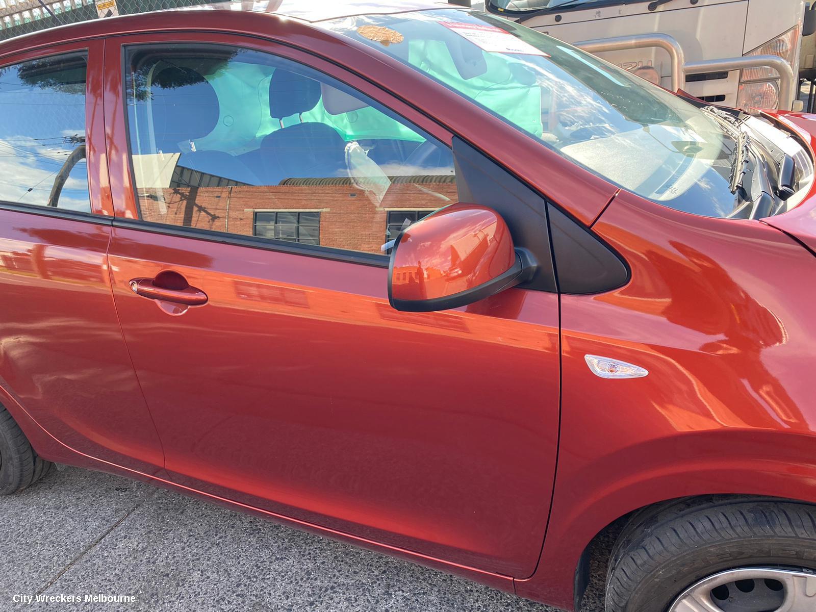 KIA PICANTO WASHER BOTTLE, JA, 05/2017 ONWARDS