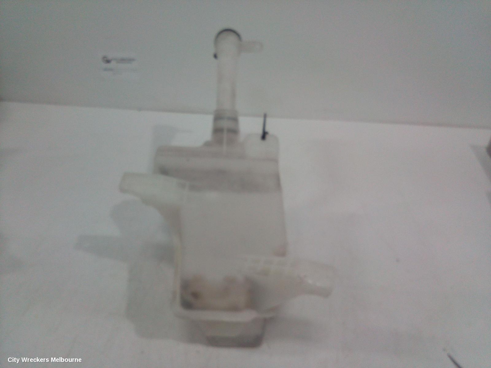 HOLDEN TRAX WASHER BOTTLE, TJ SERIES, 08/2013 - 12/2020
