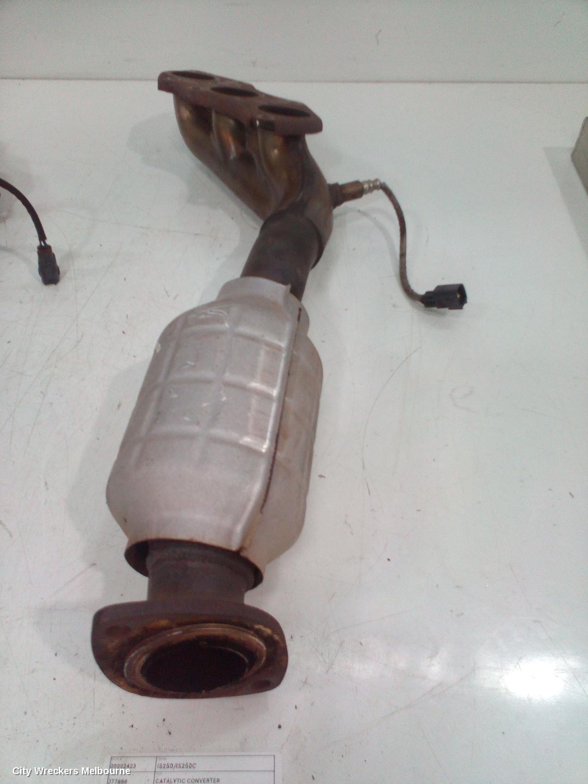 LEXUS IS250/IS250C CATALYTIC CONVERTER, MANIFOLD-CAT TYPE, 2.5, PETROL, RH SIDE, GSE20R, 08/2010 - 12/2014