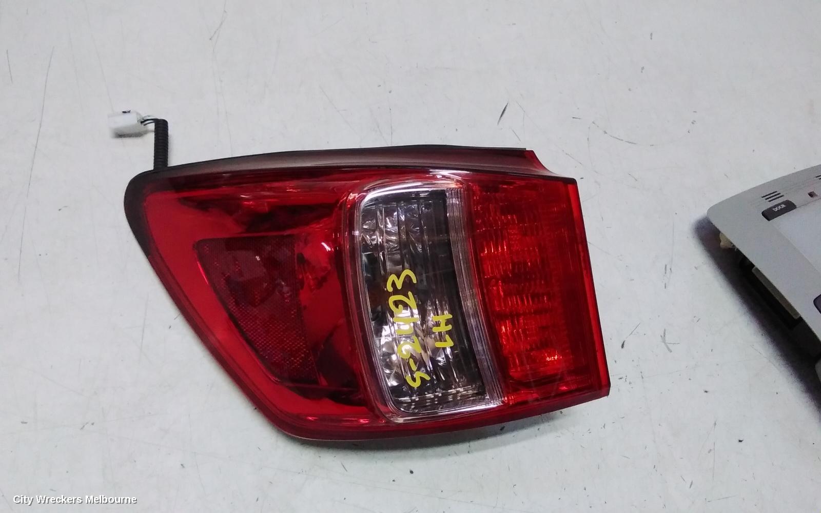 LEXUS IS250/IS250C LEFT TAILLIGHT, IS250/IS350, GSE20R/GSE21R, SEDAN, 10/2010 - 06/2013