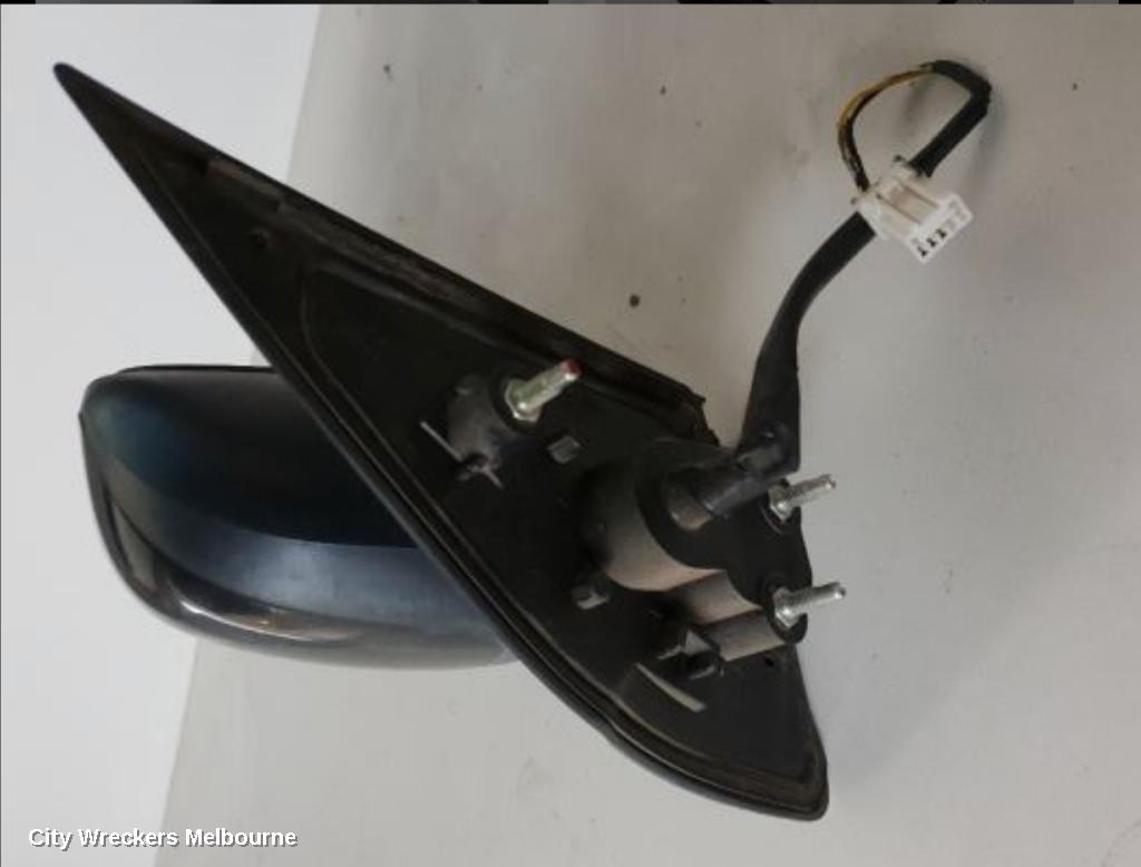 MITSUBISHI OUTLANDER RIGHT DOOR MIRROR, ZG, 3 WIRE TYPE, 11/2006 - 09/2009