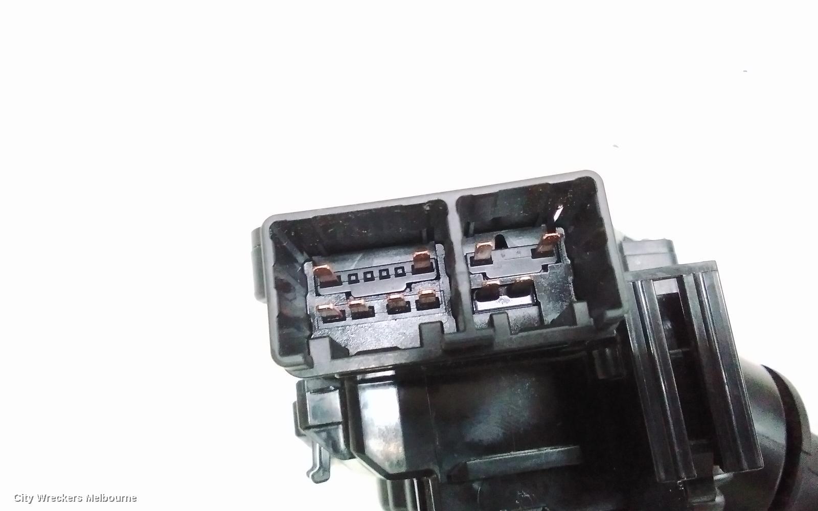 TOYOTA HIACE COMBINATION SWITCH, WIPER SWITCH, TRH/KDH, 03/2014 - 04/2019