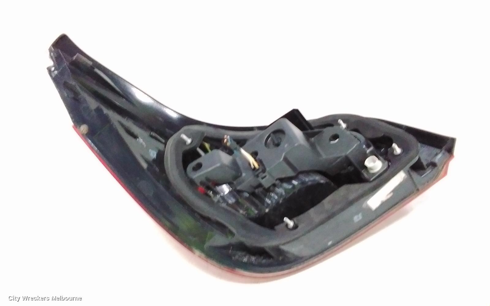 BMW 5 SERIES RIGHT TAILLIGHT, E60, SEDAN, LED TYPE, 03/2007 - 04/2010