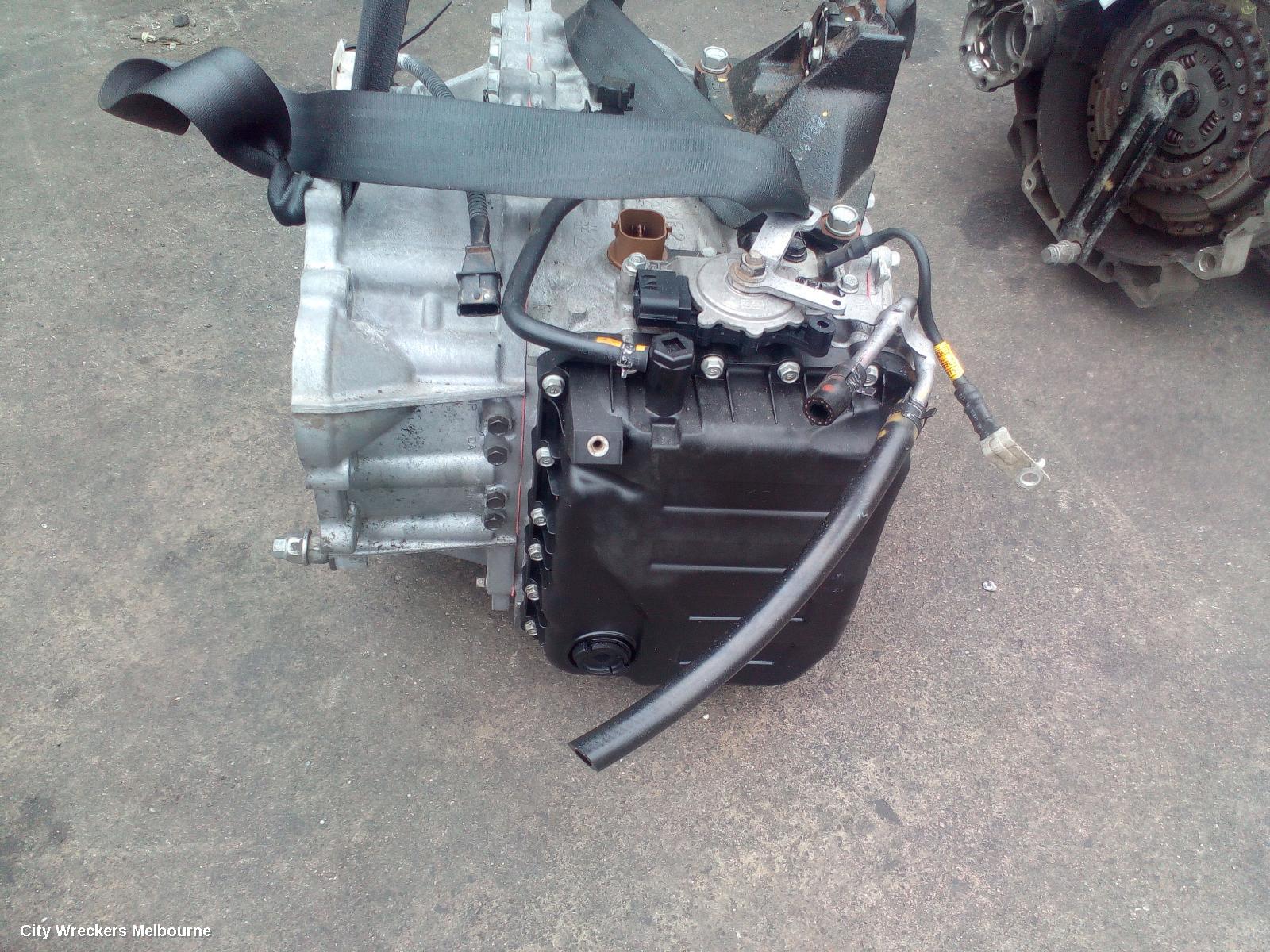 HYUNDAI I40 TRANS/GEARBOX, AUTO, DIESEL, 1.7, TURBO, 6 SPEED, VF, 09/2011 - 05/2015